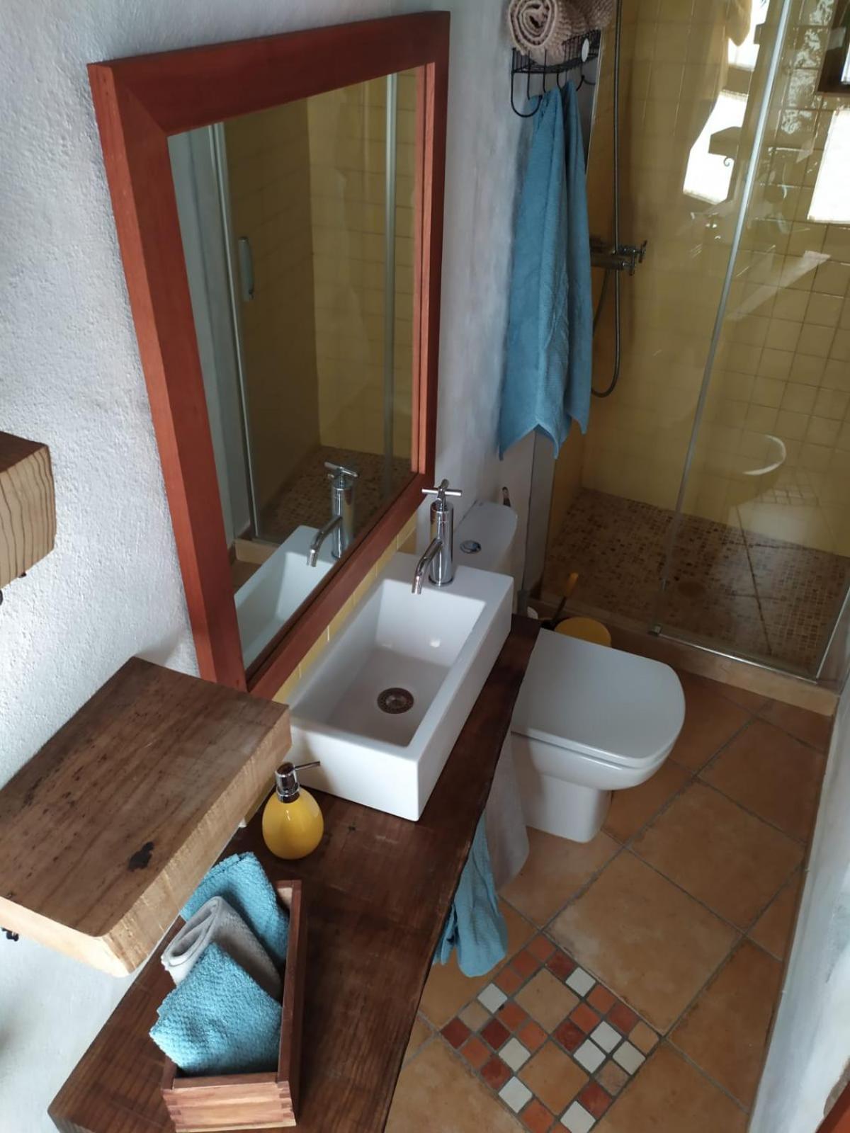 One-Bedroom House - Photo 7