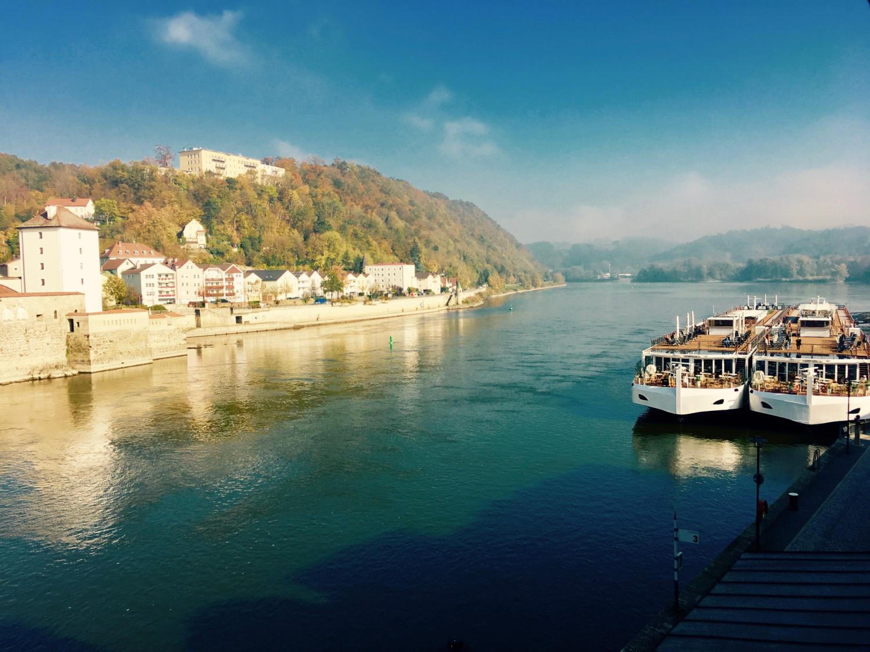 Deluxe Double or Twin Room with River View - Photo 2