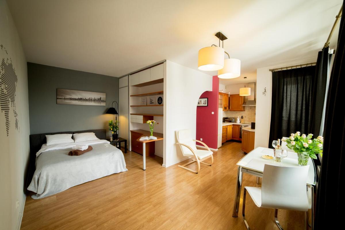 Apartment with Balcony and Private Bathroom - Photo 11