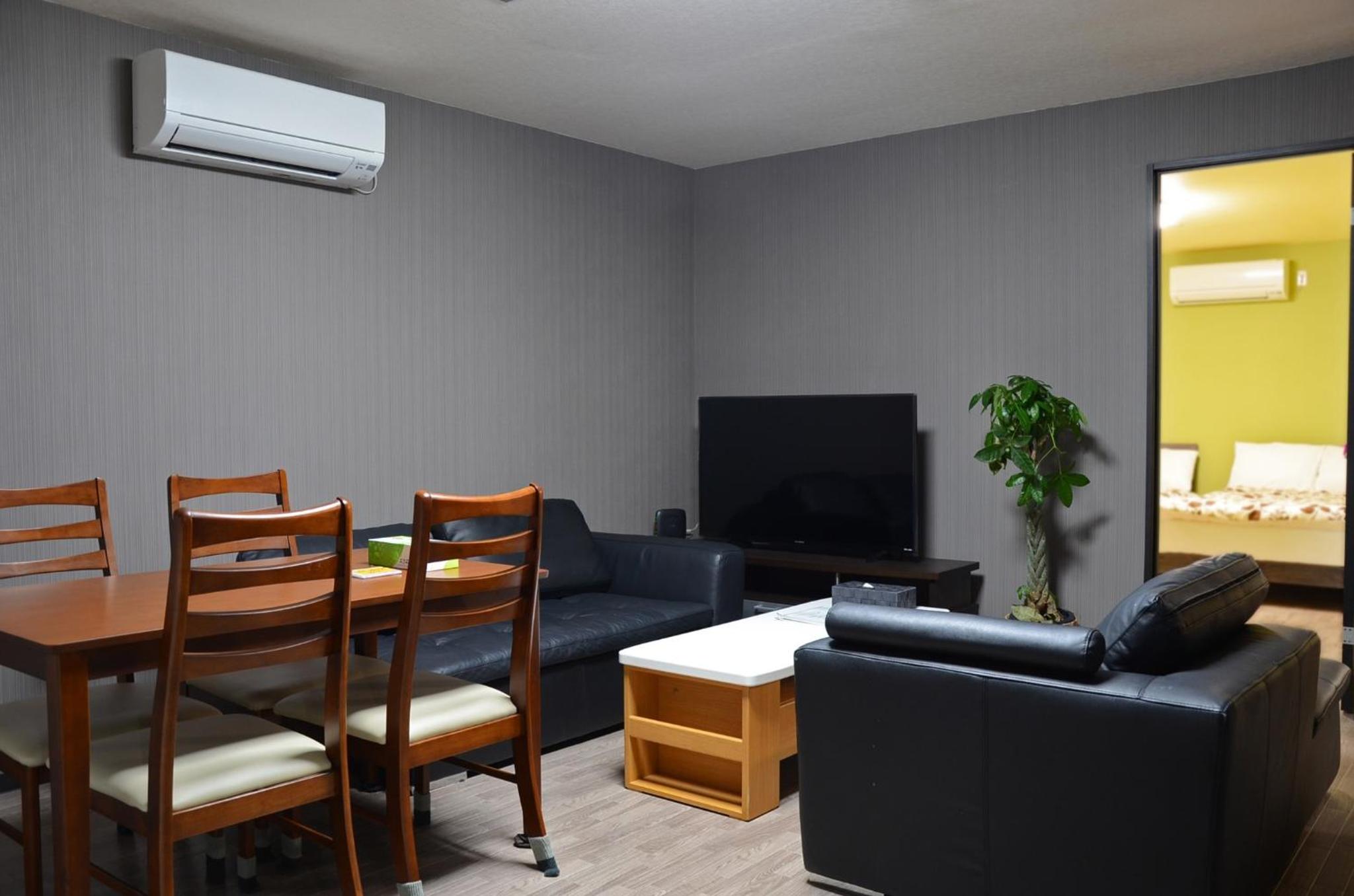 Apartment - Photo 4