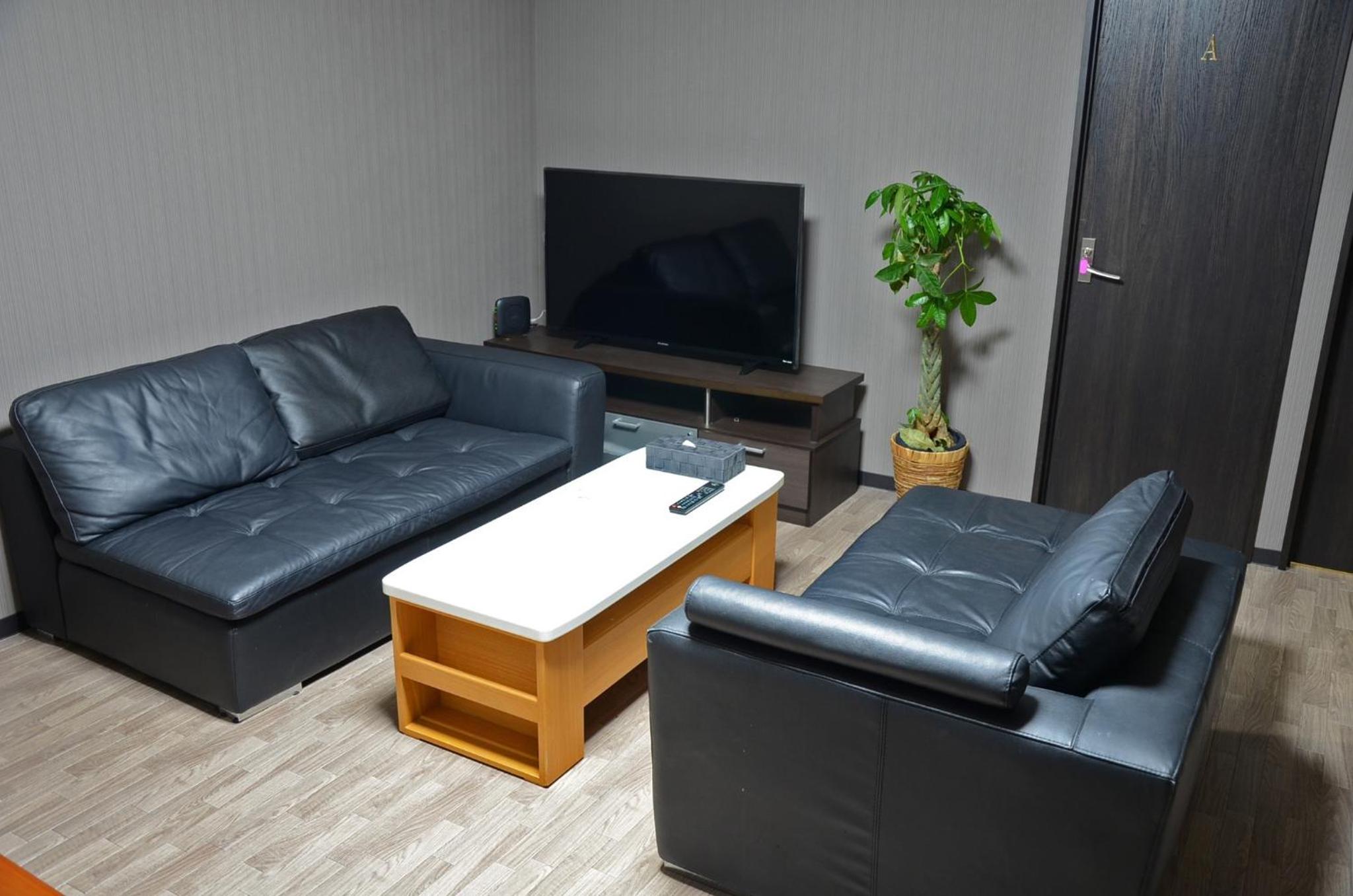 Apartment - Photo 3