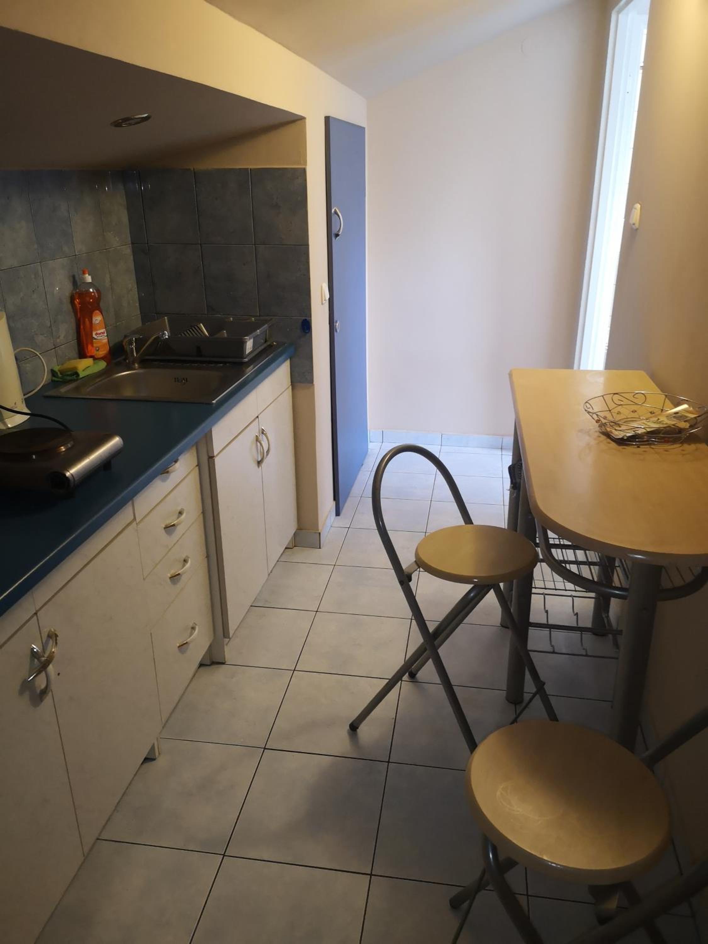 Studio Apartment - Photo 3