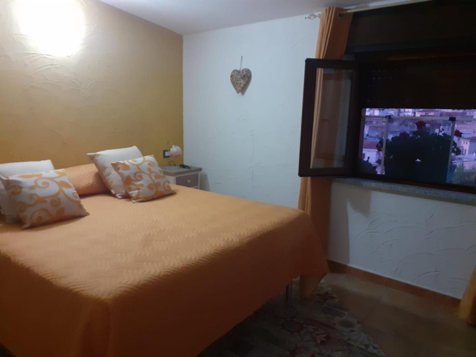 Quadruple Room with Private Bathroom photo 2