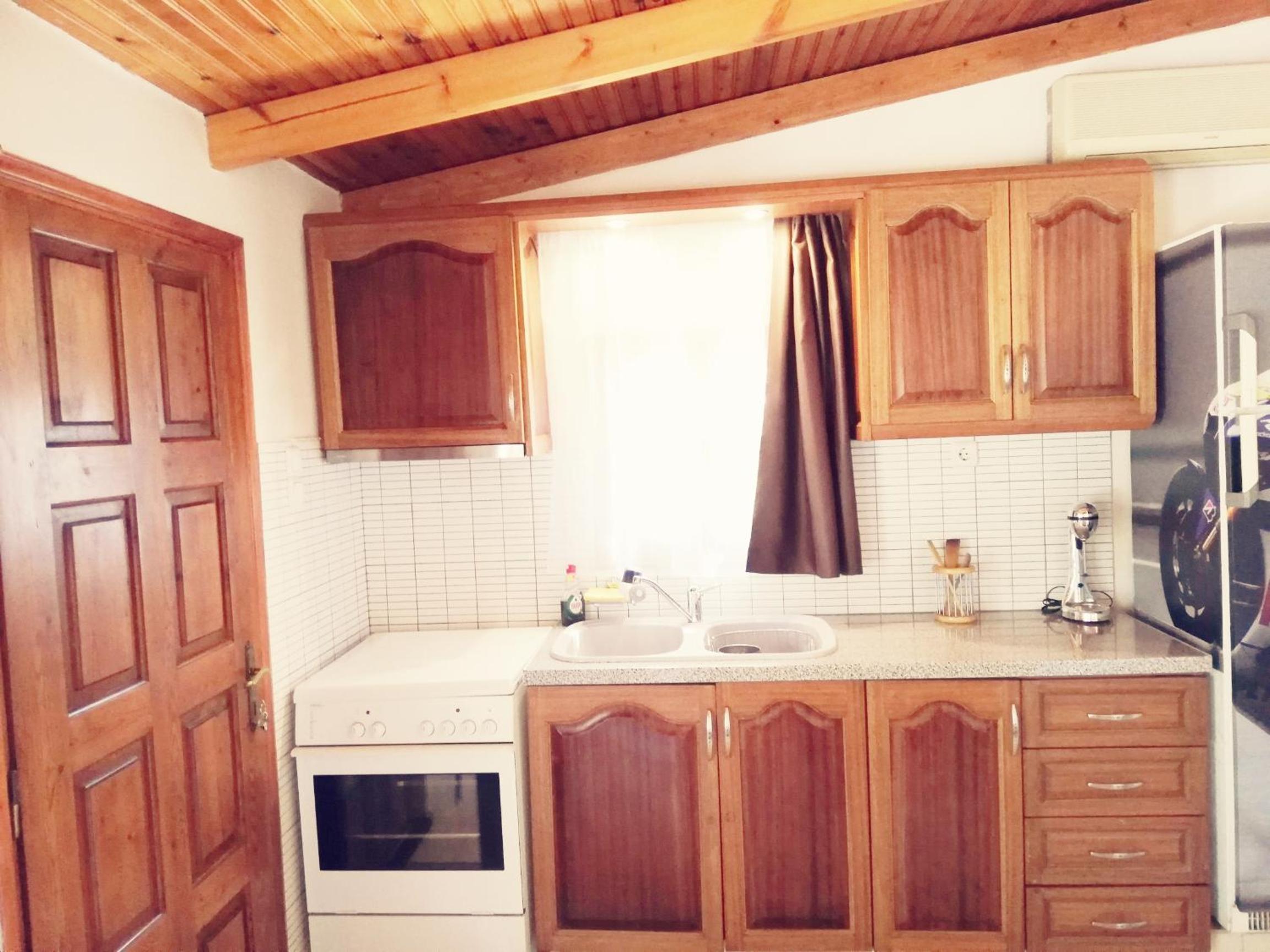One-Bedroom Apartment - Photo 15