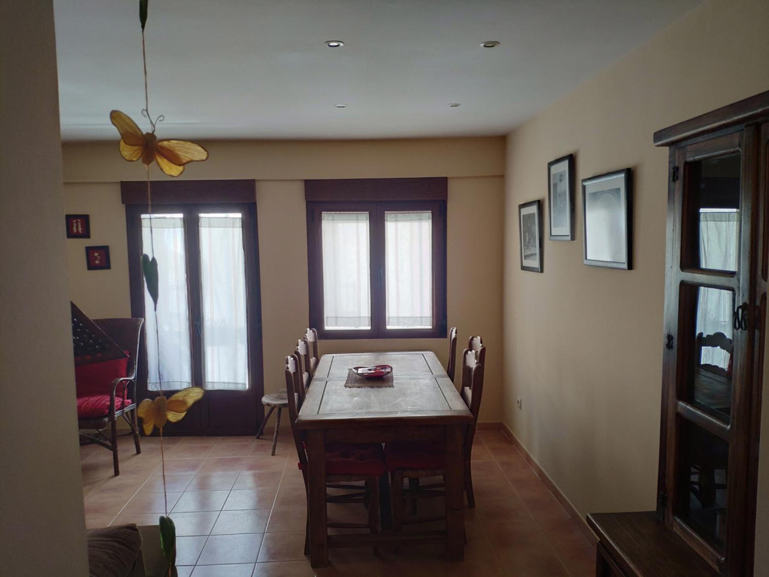 Two-Bedroom Apartment - Photo 18