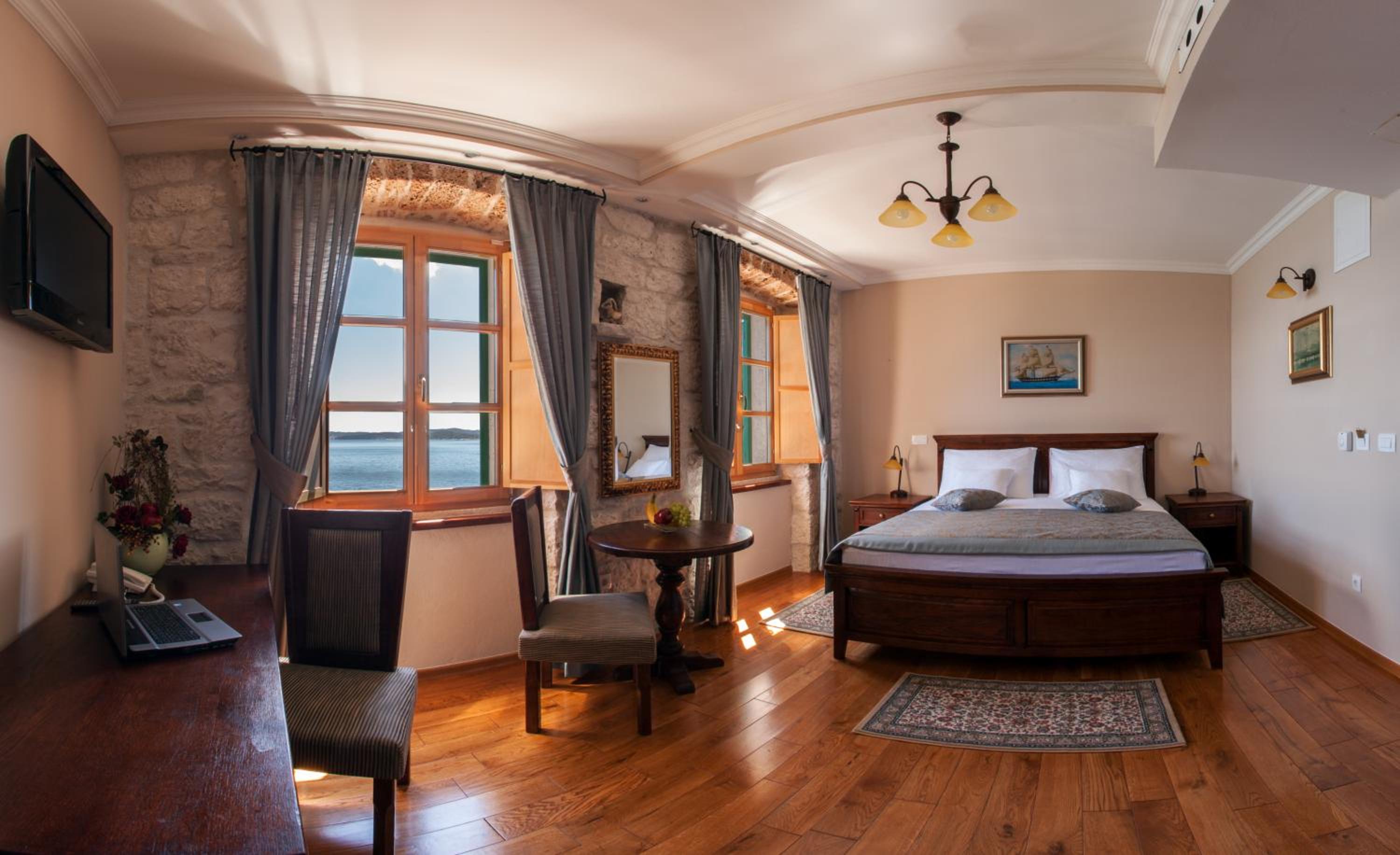 Traditional Double Room with Sea View photo 1