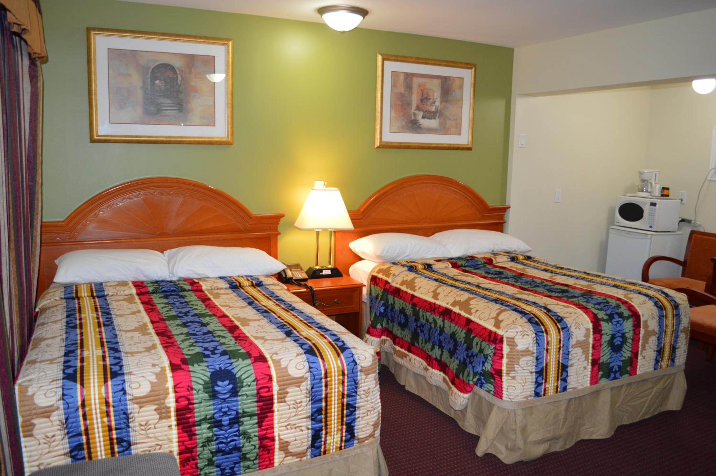 Double Room with Two Double Beds photo 1