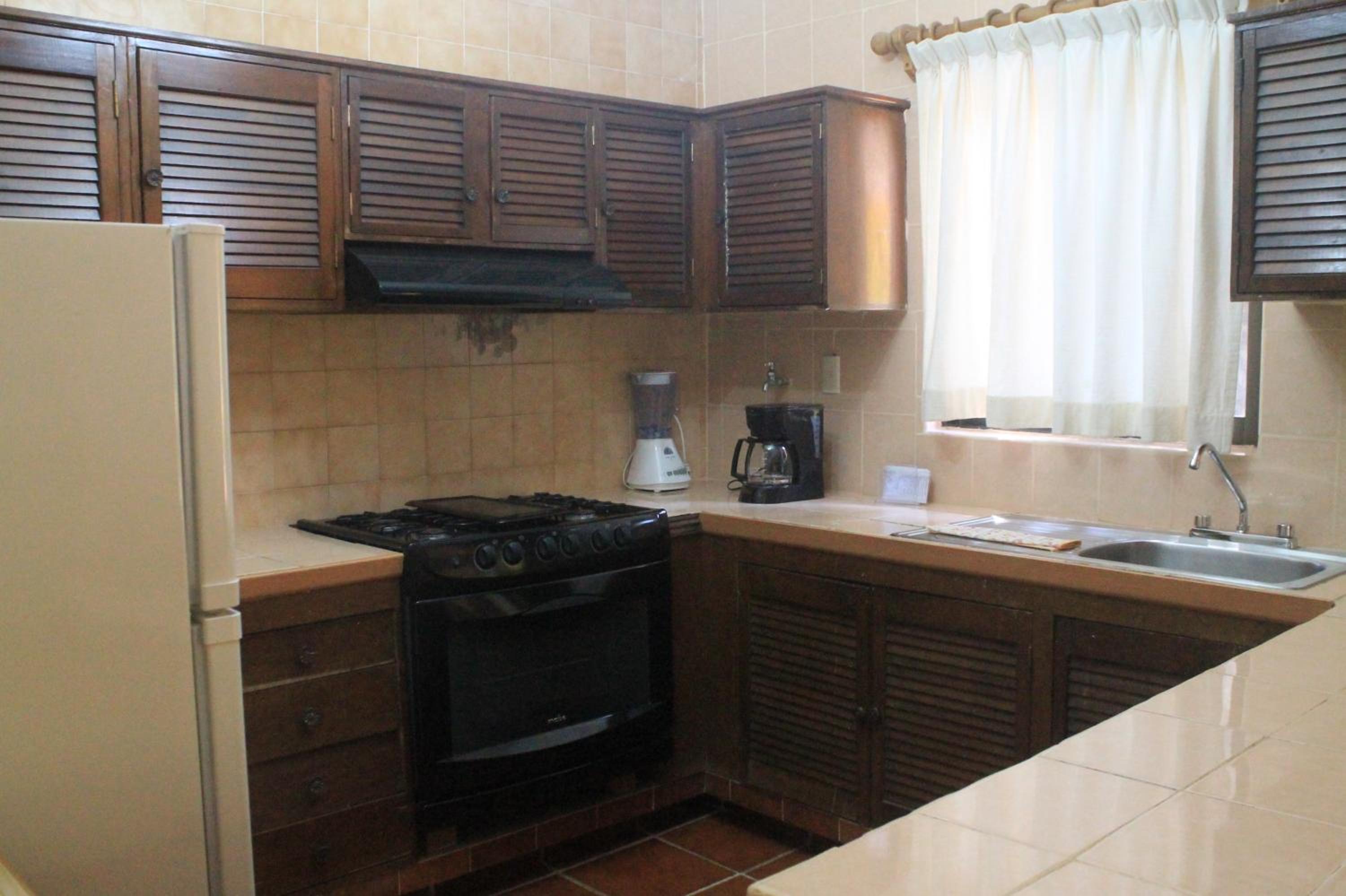 Villa - Photo 2