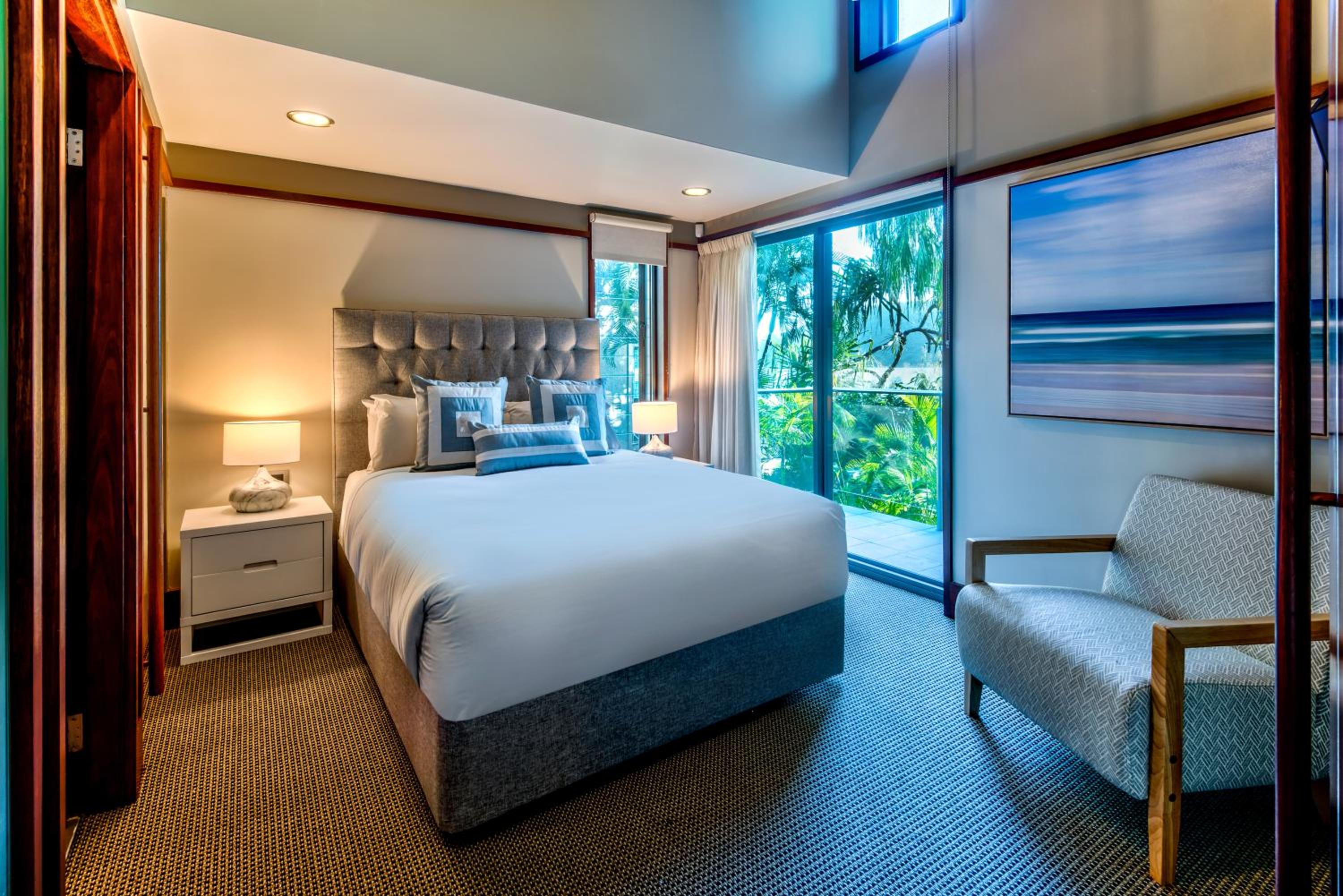 4 bedroom sea view front row villa – Villa 13