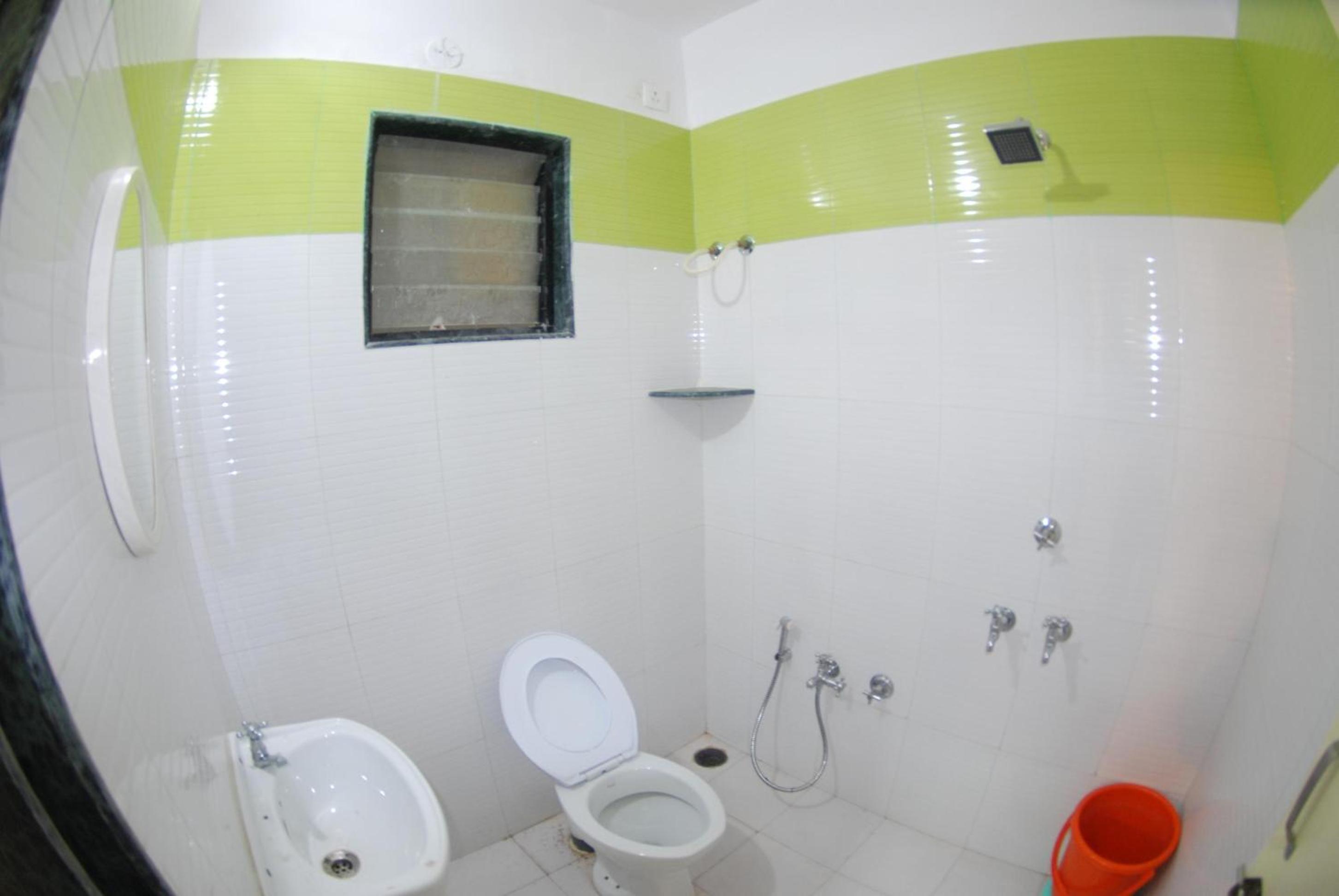 Deluxe Double Room with Fan photo 3