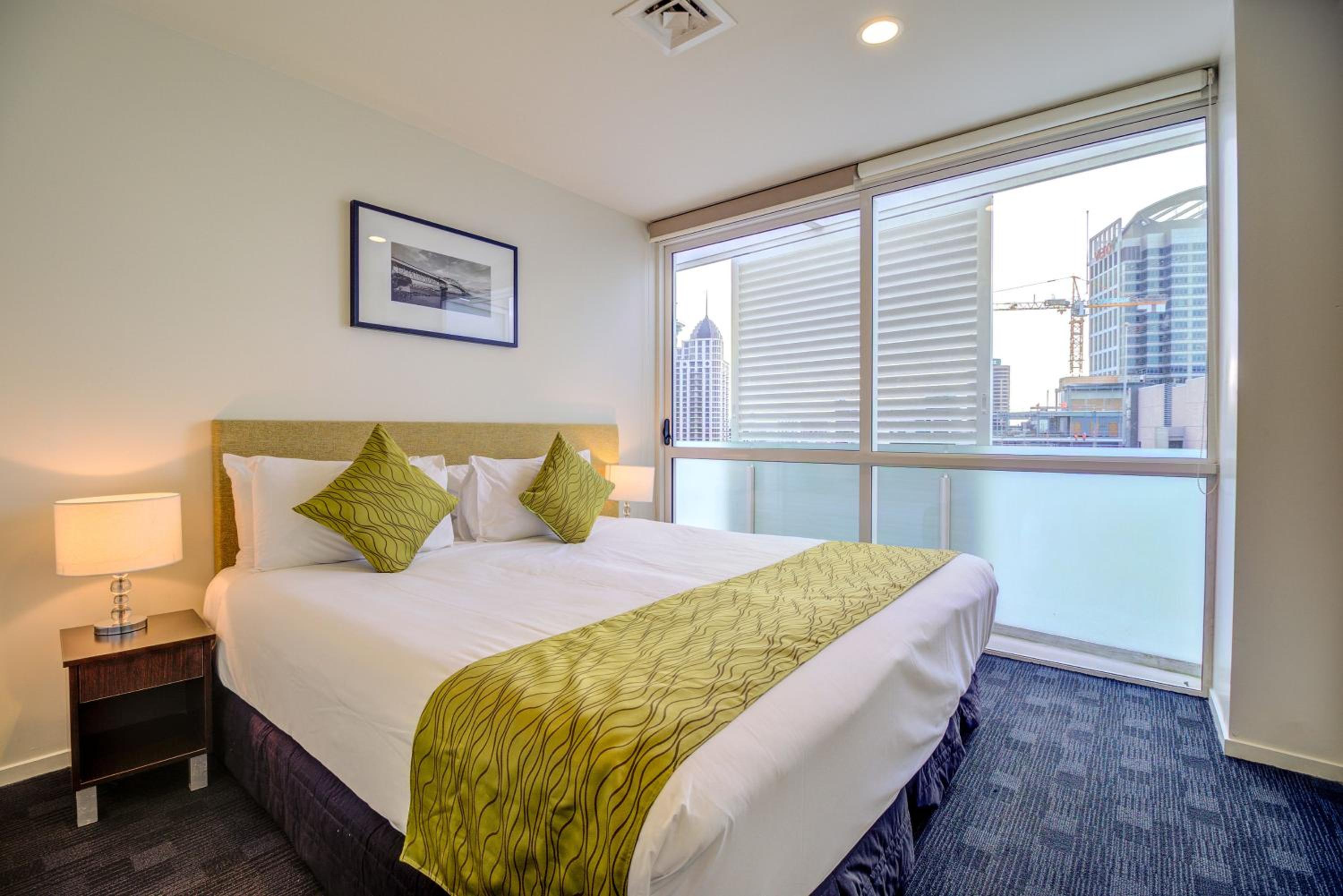 Premier Two-Bedroom Apartment - Photo 1