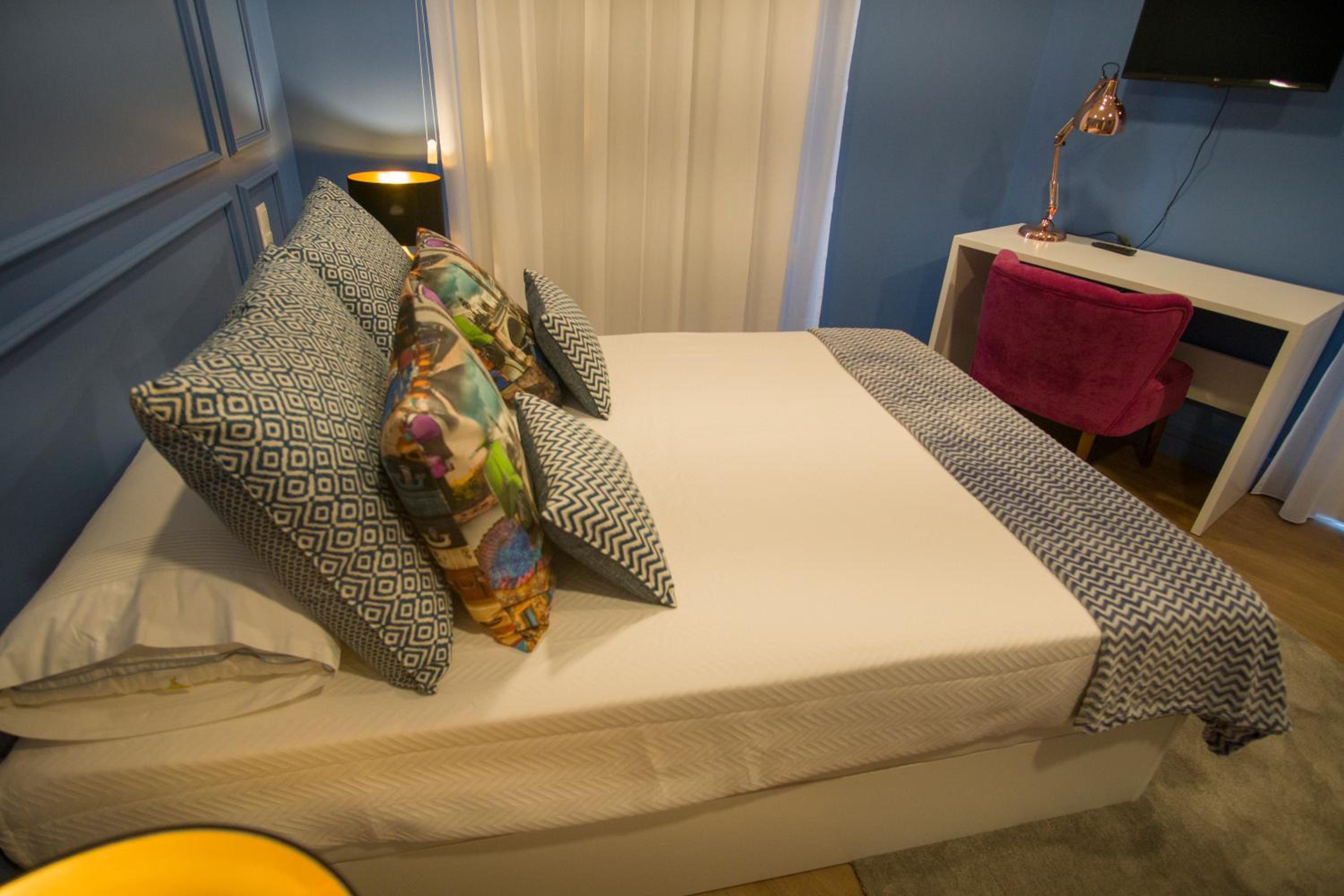 Double or Twin Room with Private External Bathroom - Photo 4