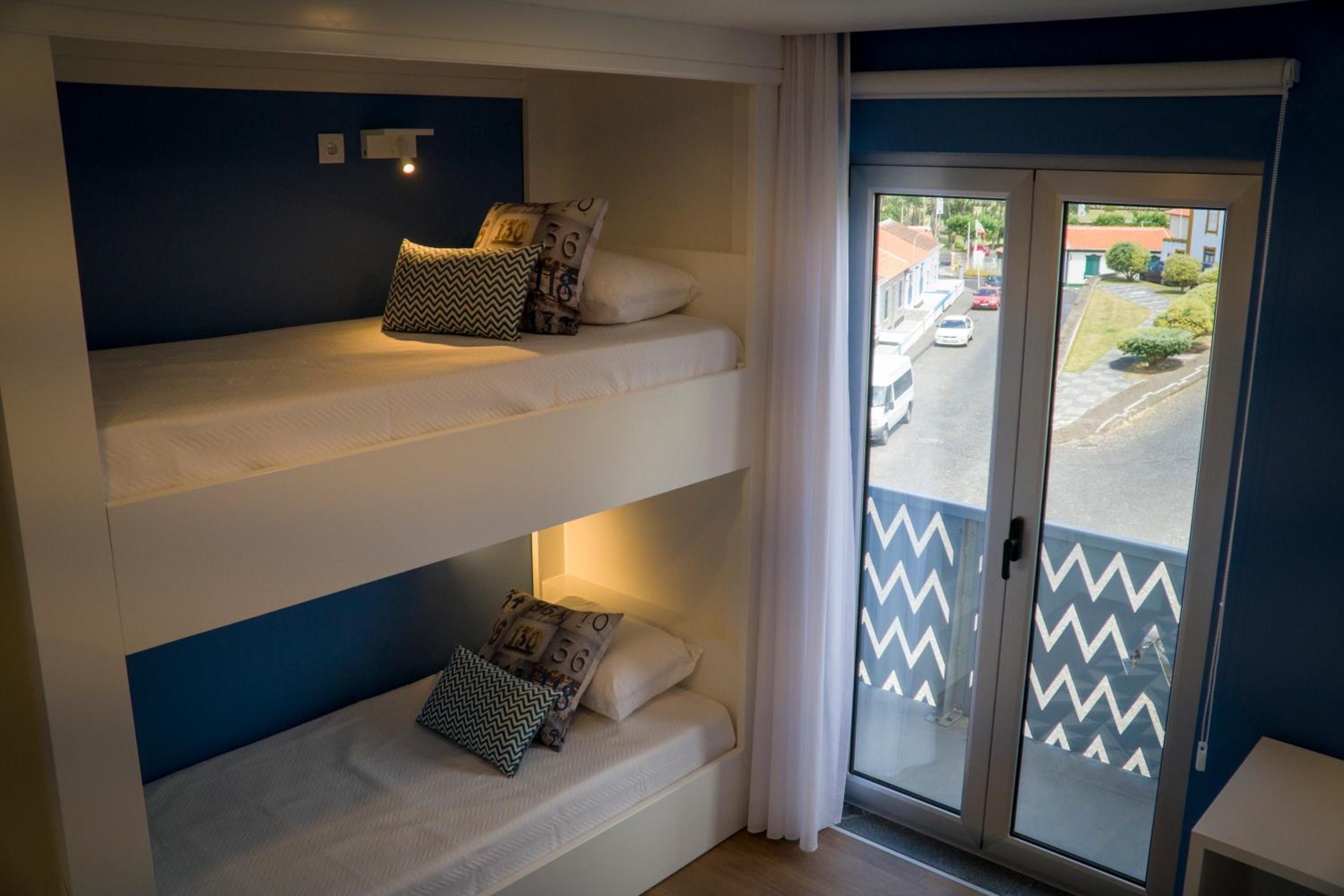 Family Room with Balcony - Photo 7