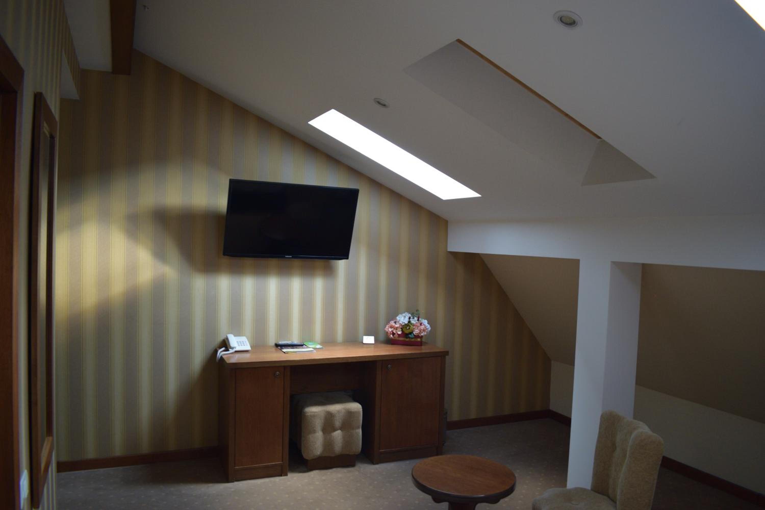 Attic Double Room - Photo 3
