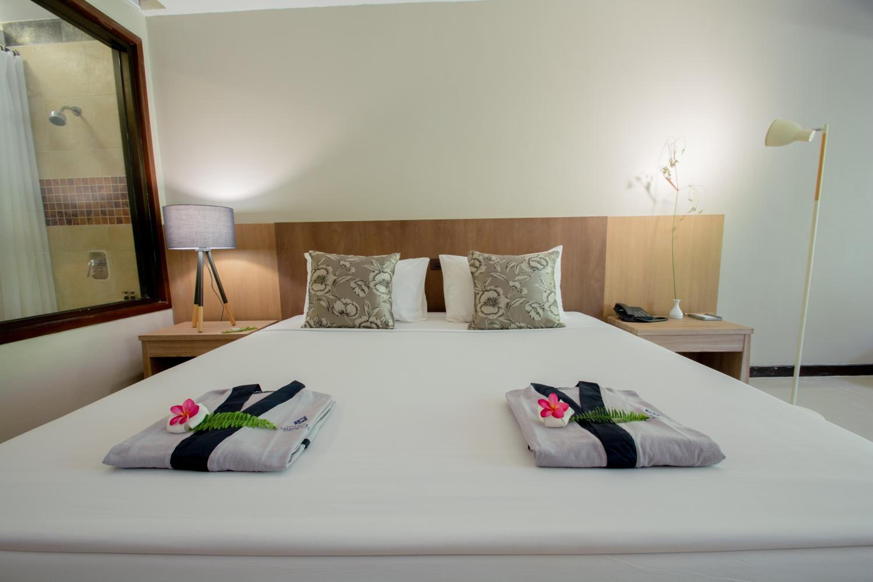 Deluxe Double or Twin Room - Photo 4
