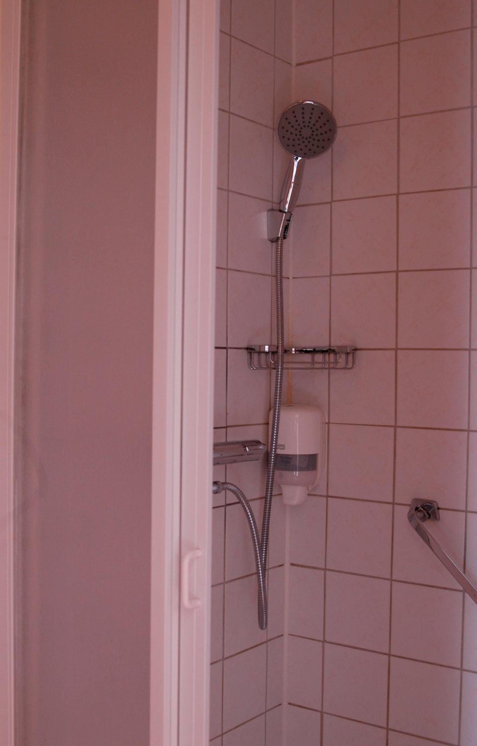 Budget Single Room photo 2