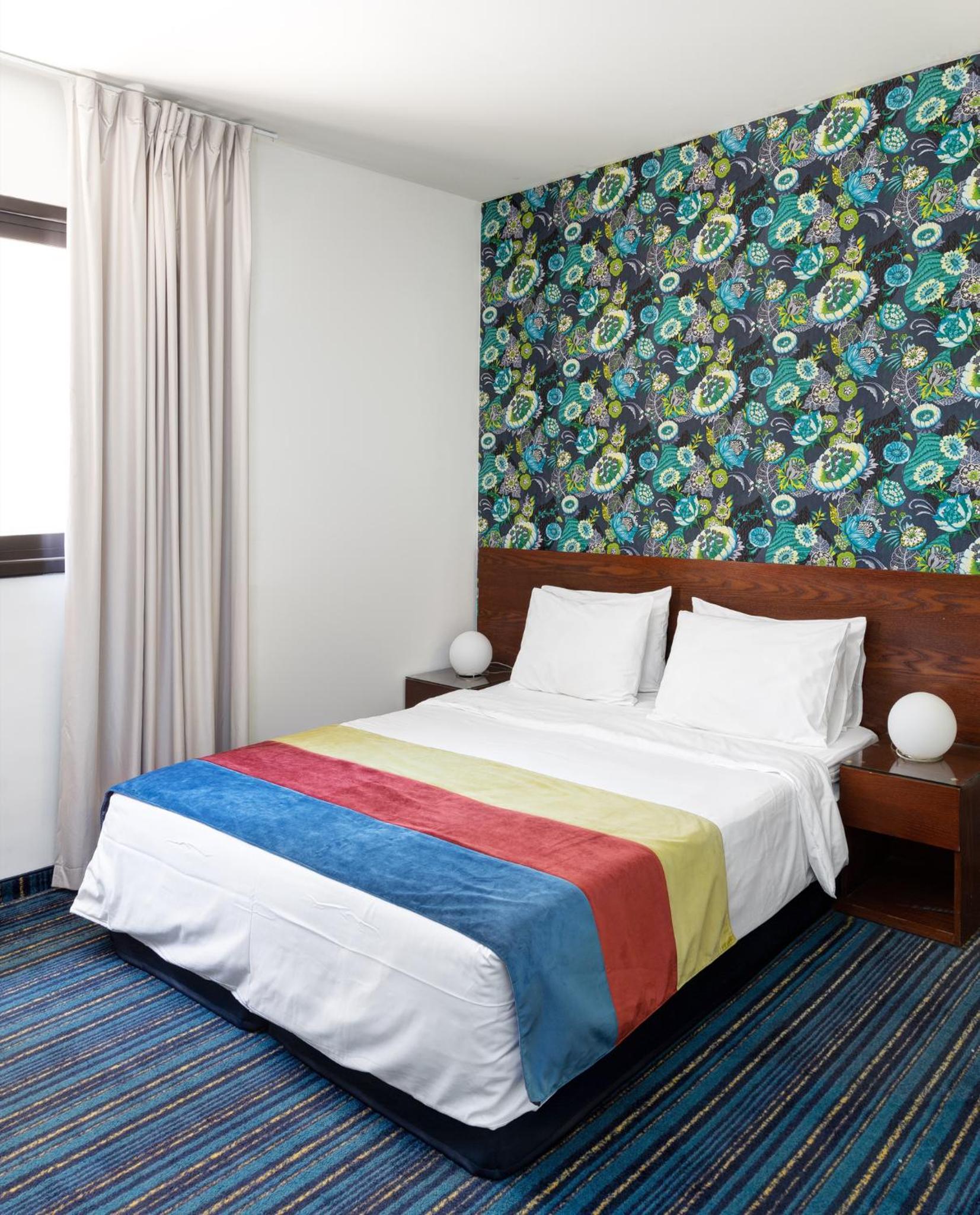 Double or Twin Room - Photo 4