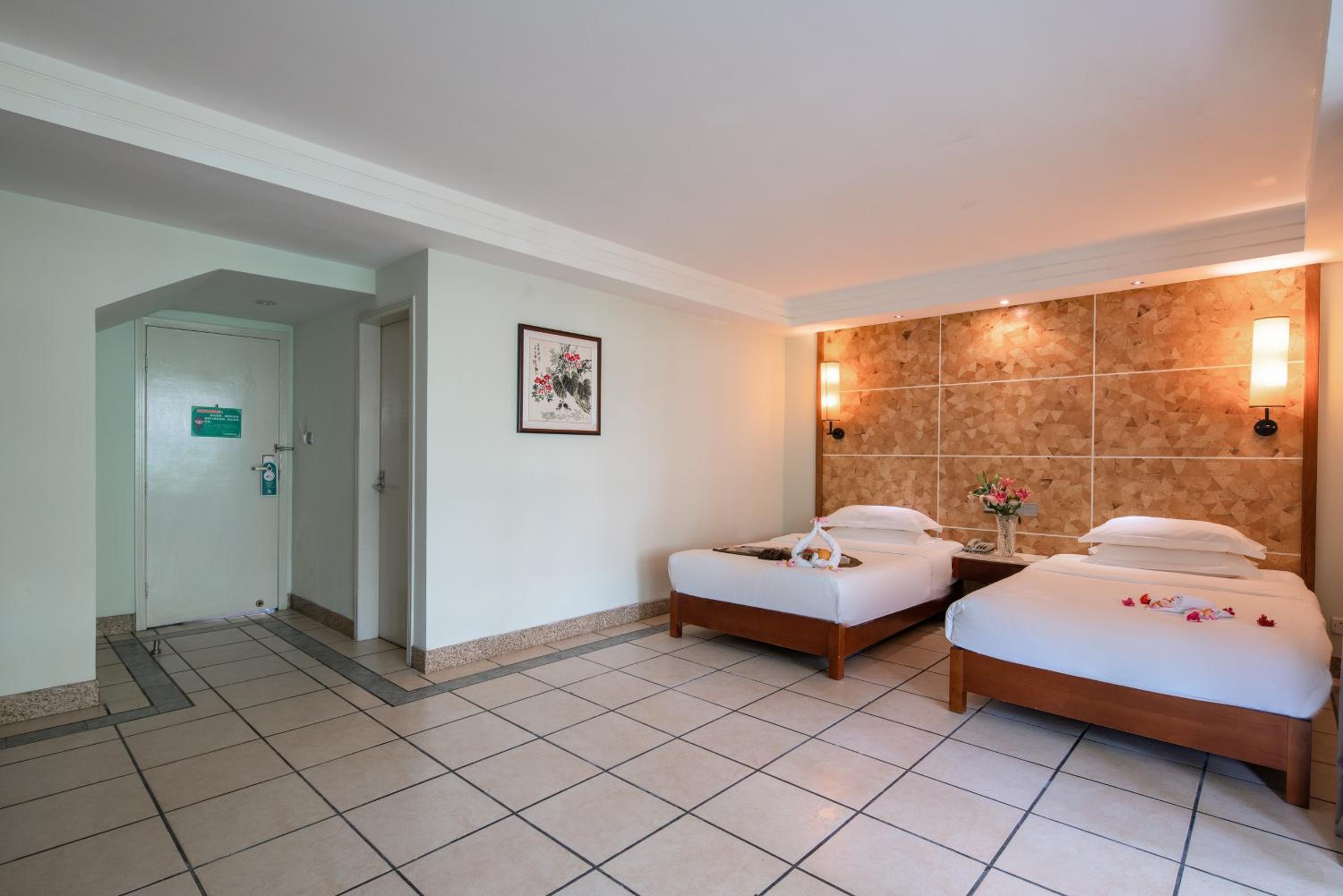 Standard Double or Twin Room with Garden View