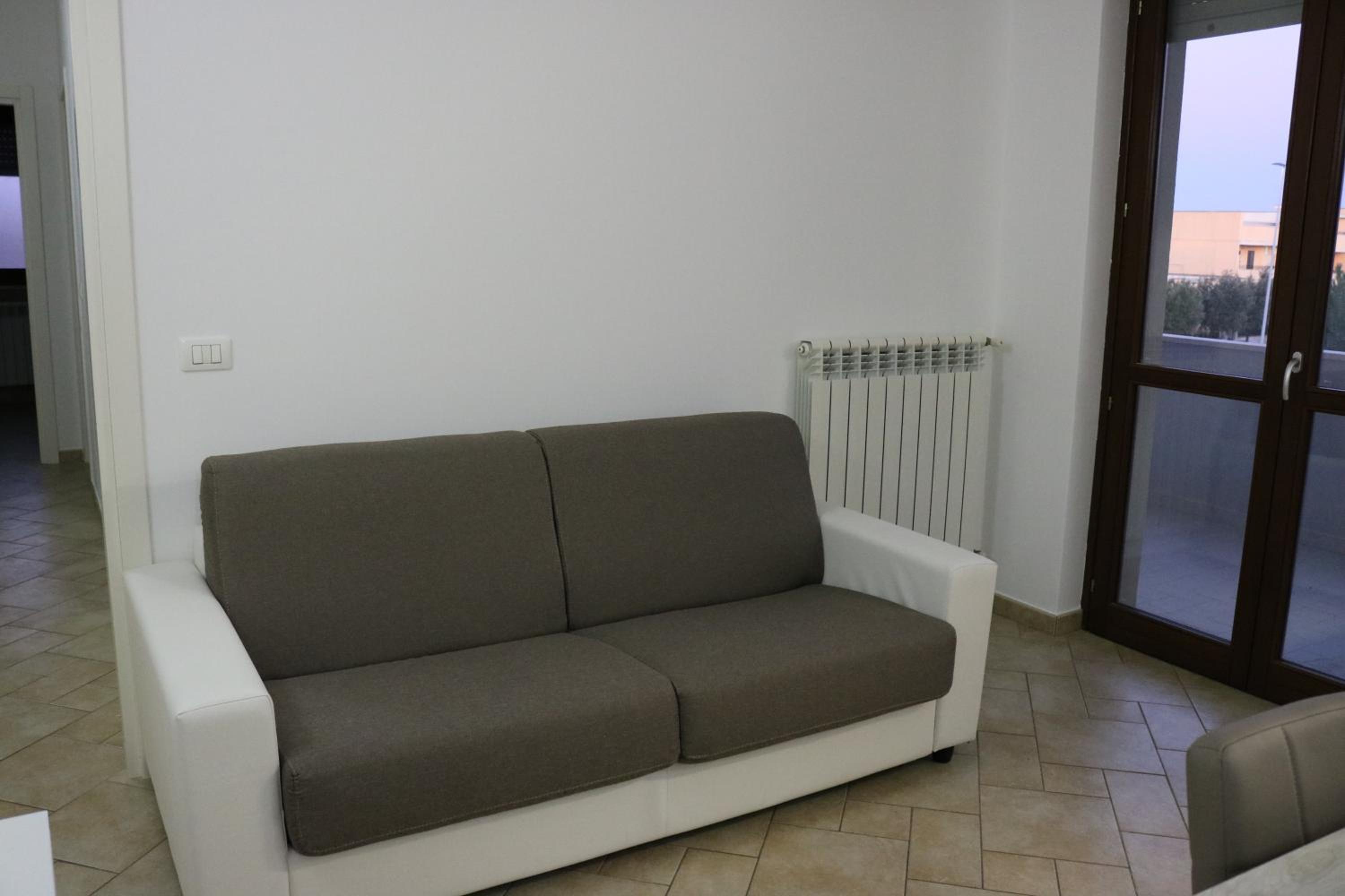 Two-Bedroom House photo 2