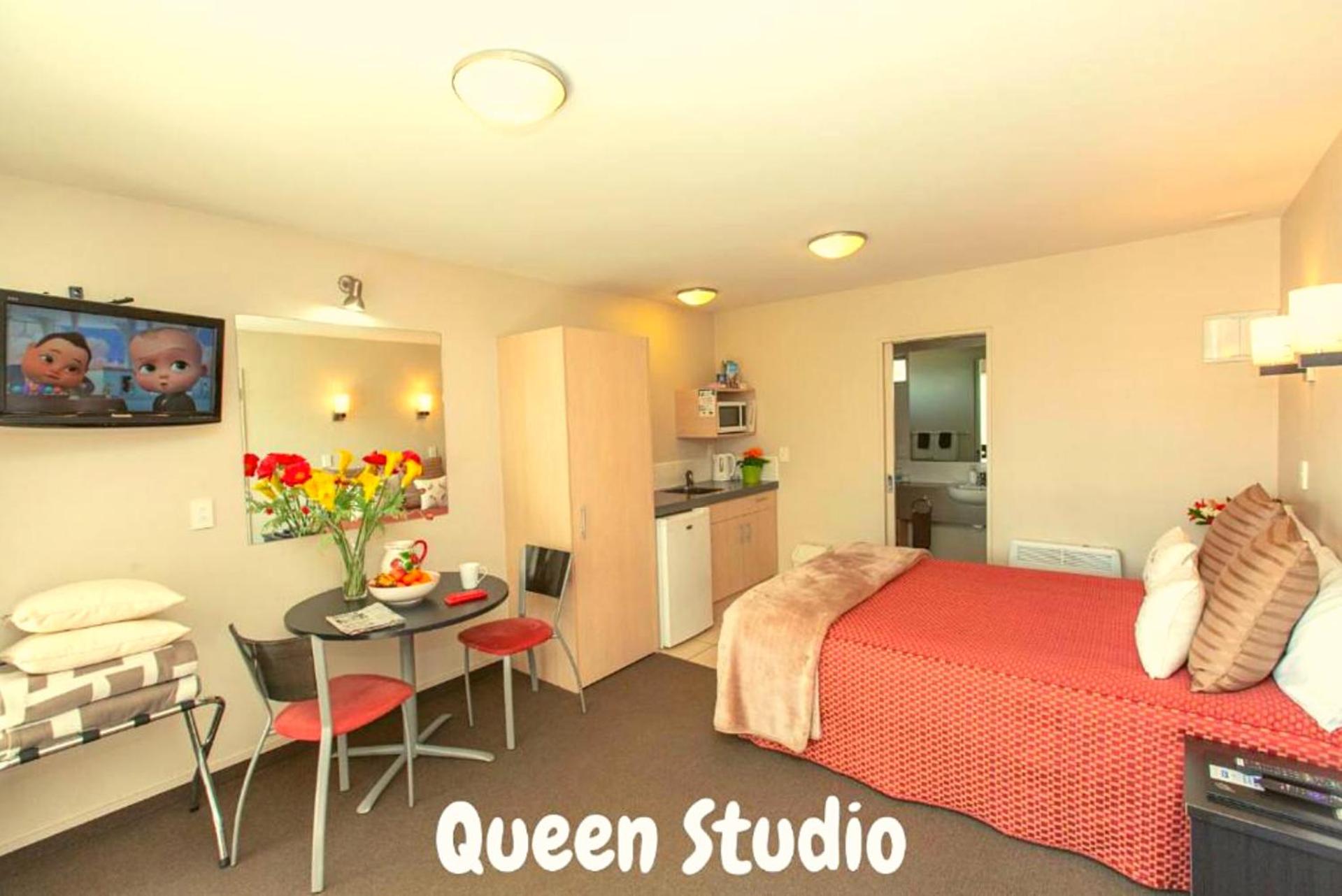 Queen Studio - Photo 3