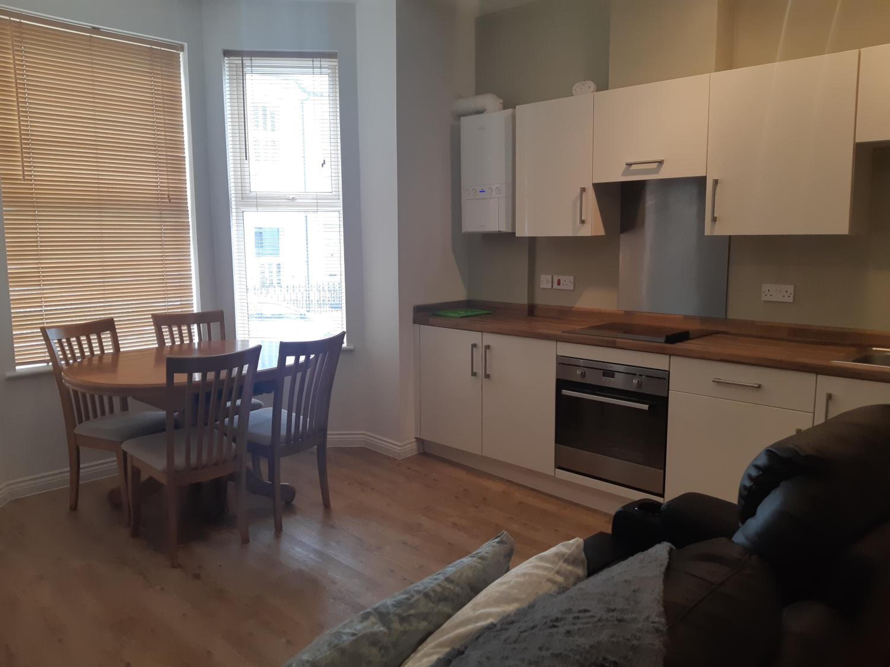 Apartment - Ground Floor photo 2