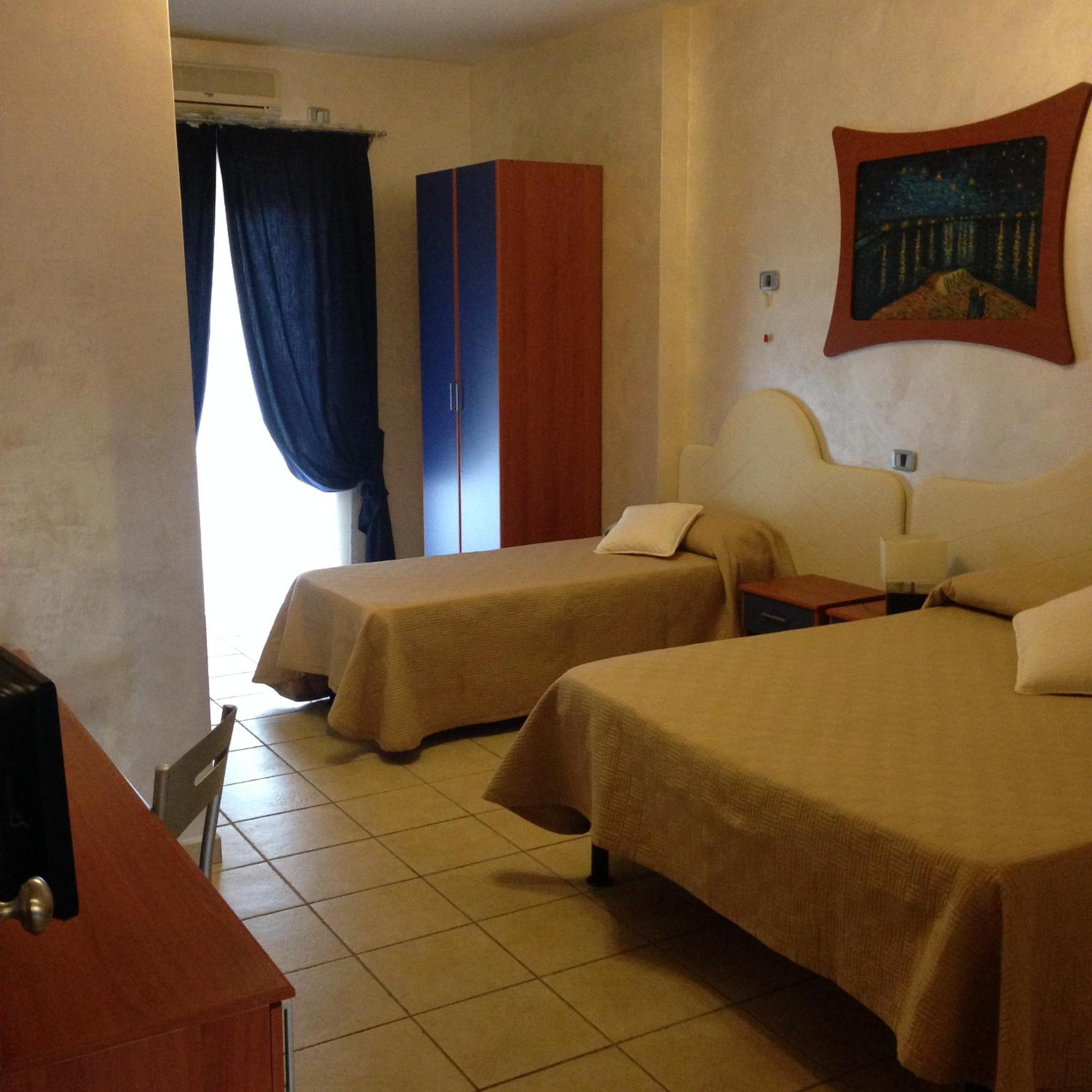 Triple Room photo 3