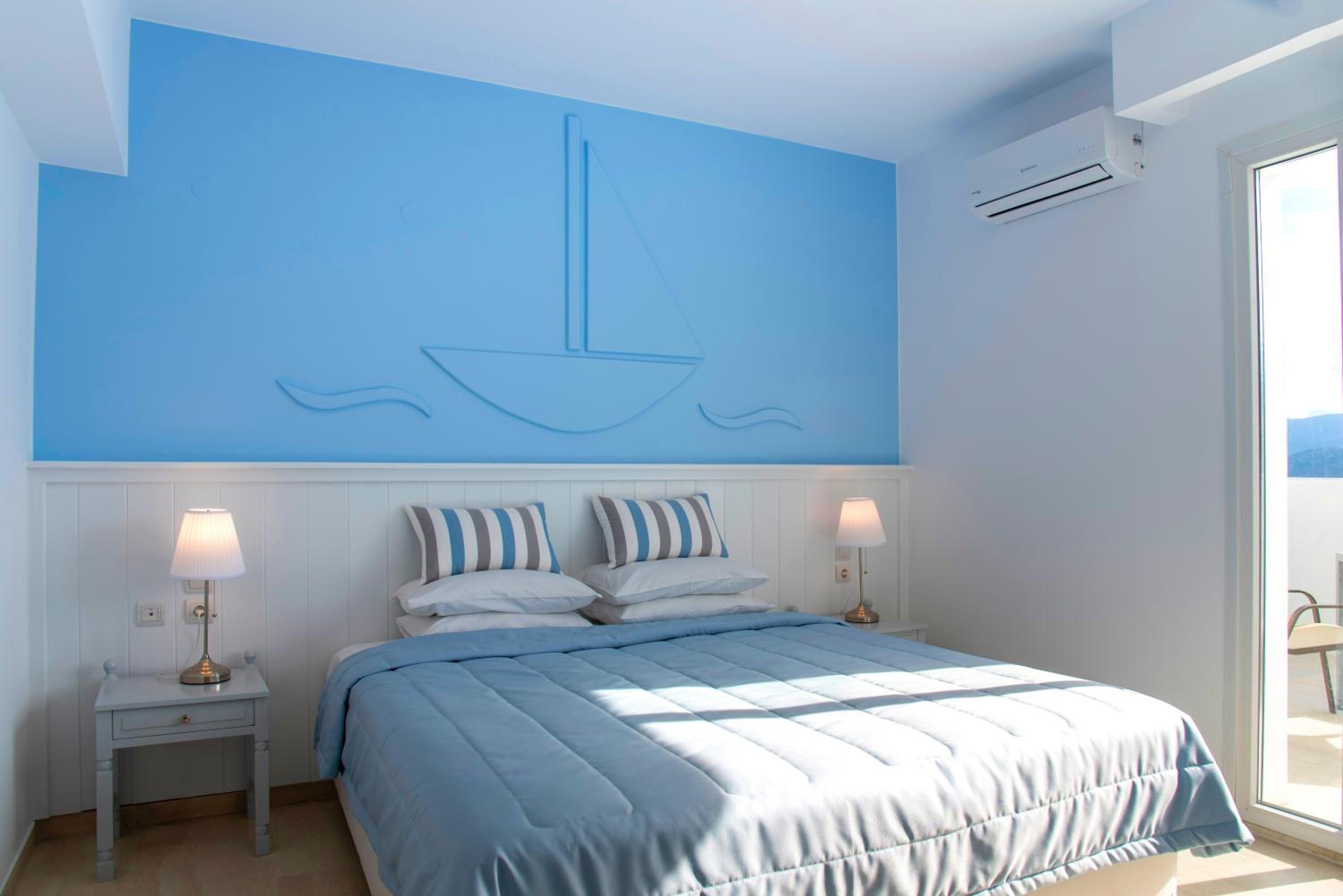 Double or Twin Room with Sea View - Photo 1