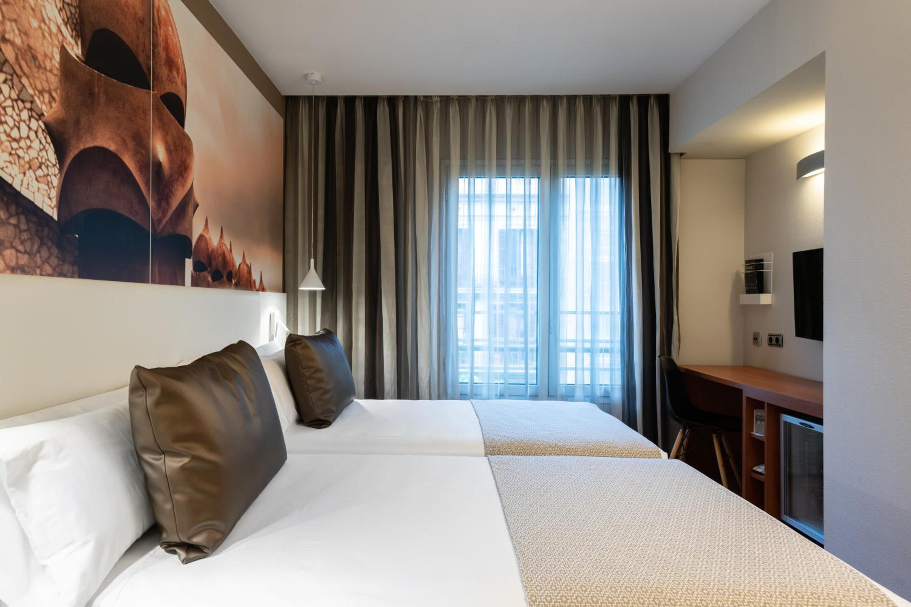 Double or Twin Room photo 2