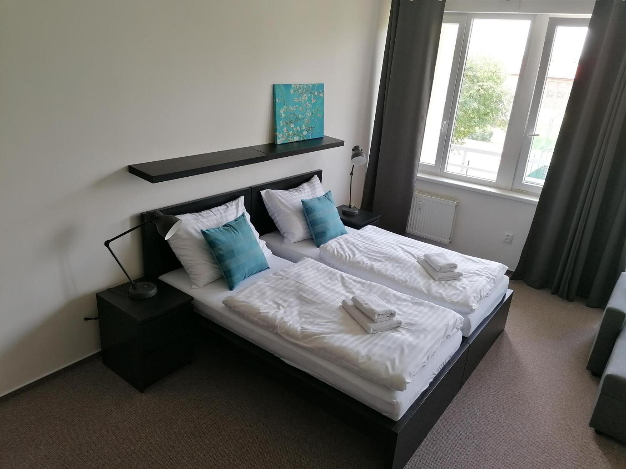 Apartment photo 1