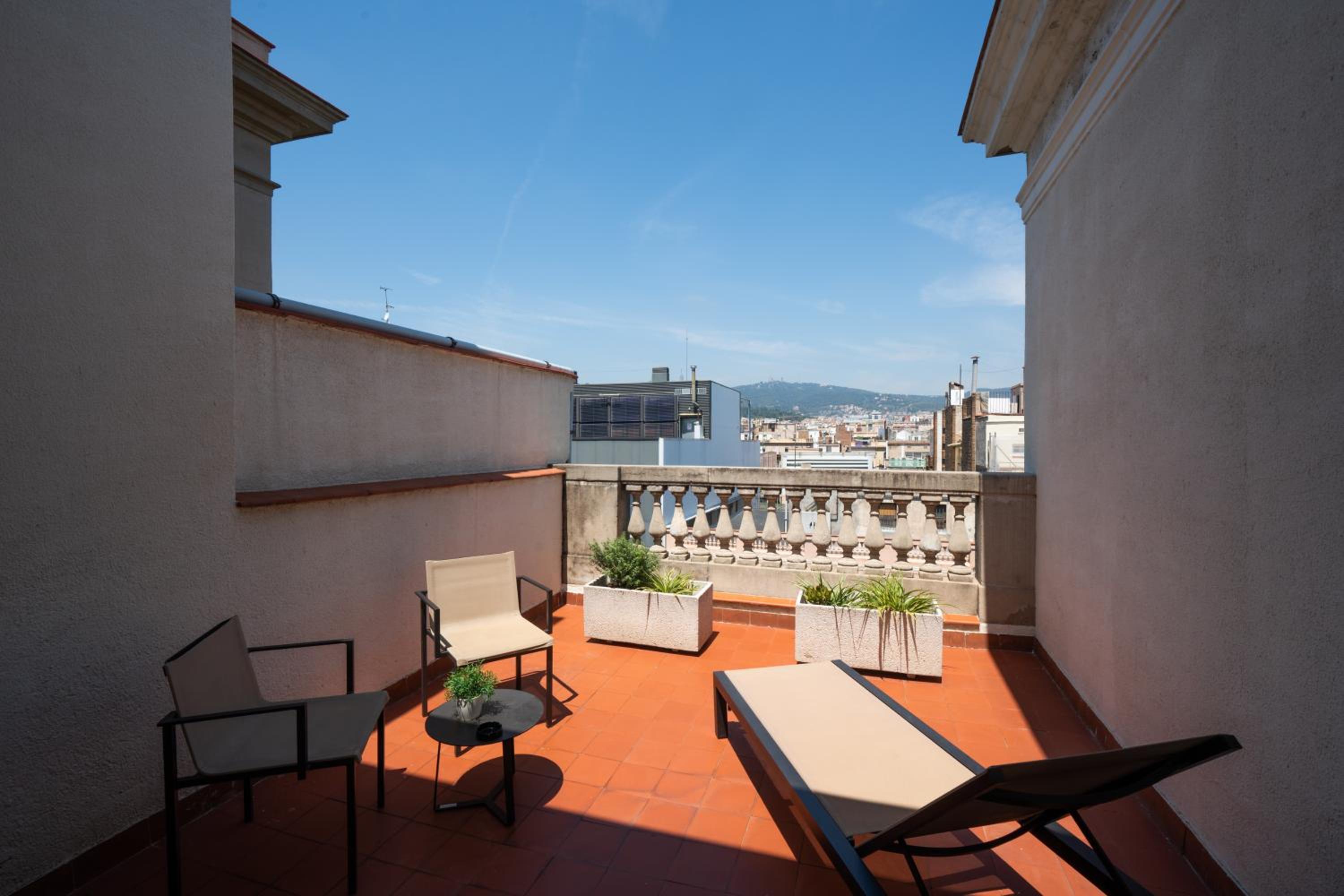 Suite with Terrace photo 2