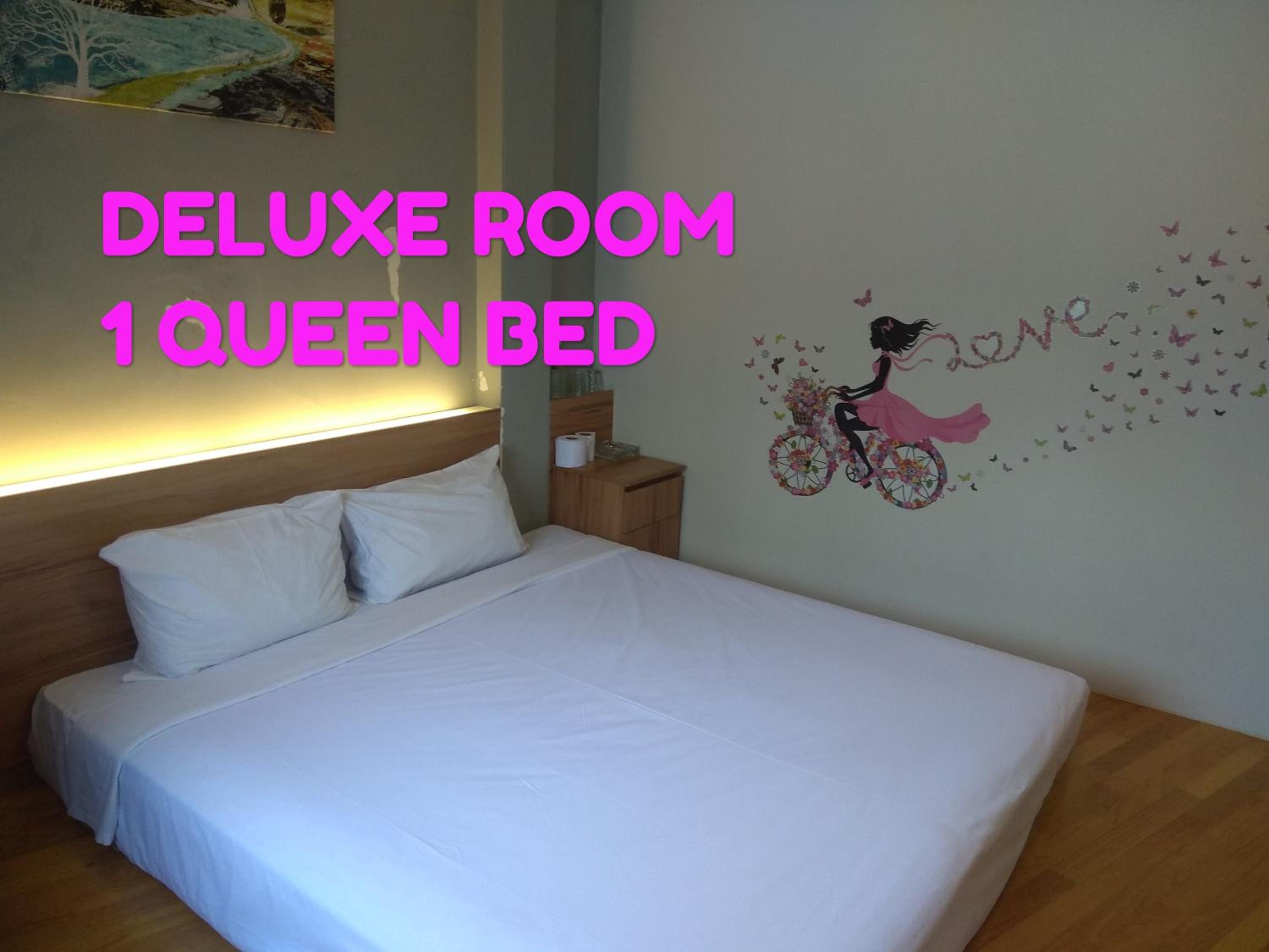 Deluxe Double Room photo 2