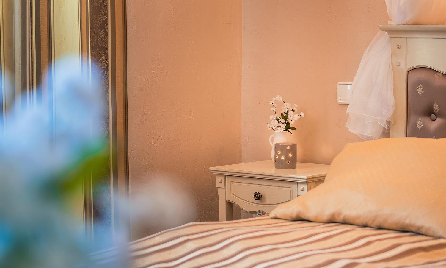 Double Room - Photo 8