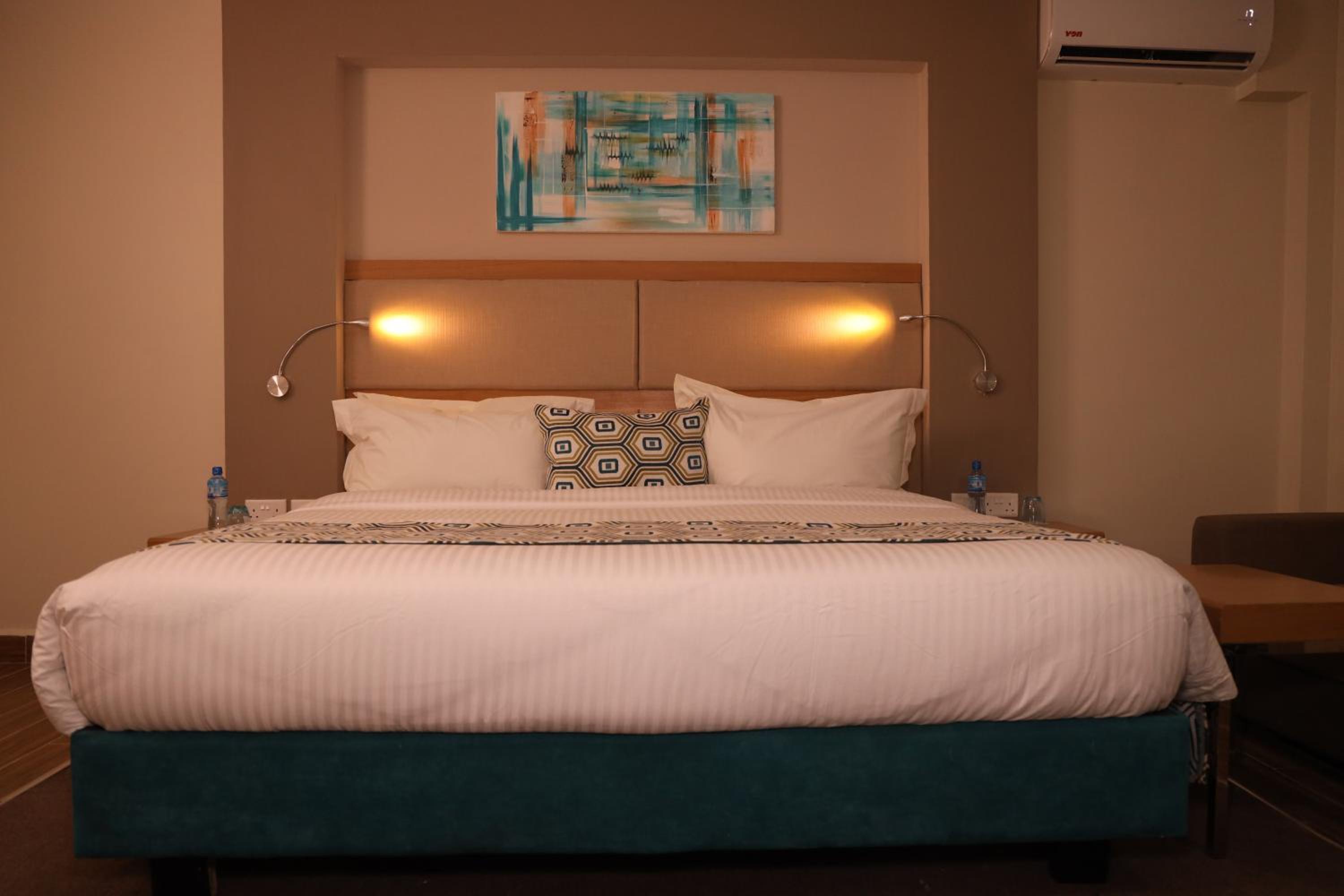 Superior Twin Room - Photo 4