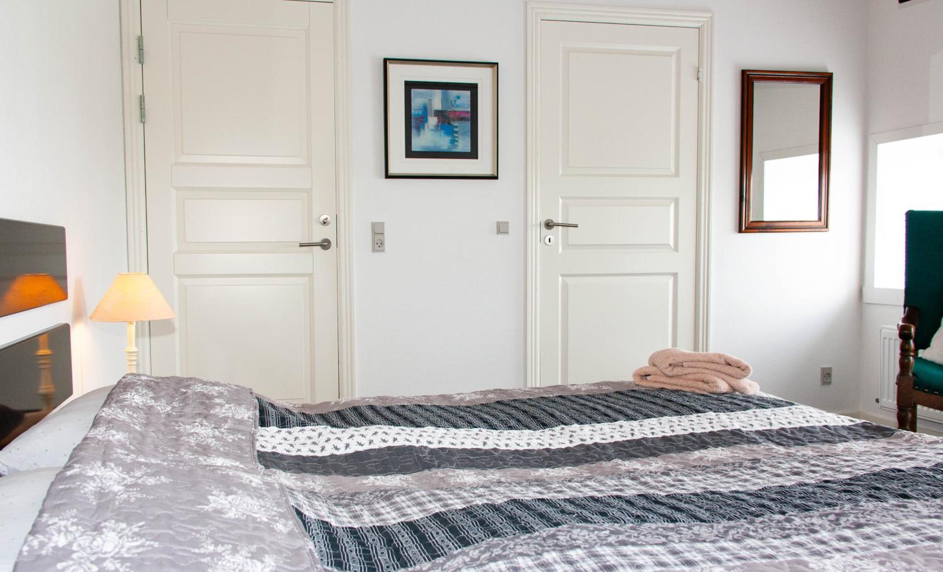 Double Room with Private Bathroom - Photo 3