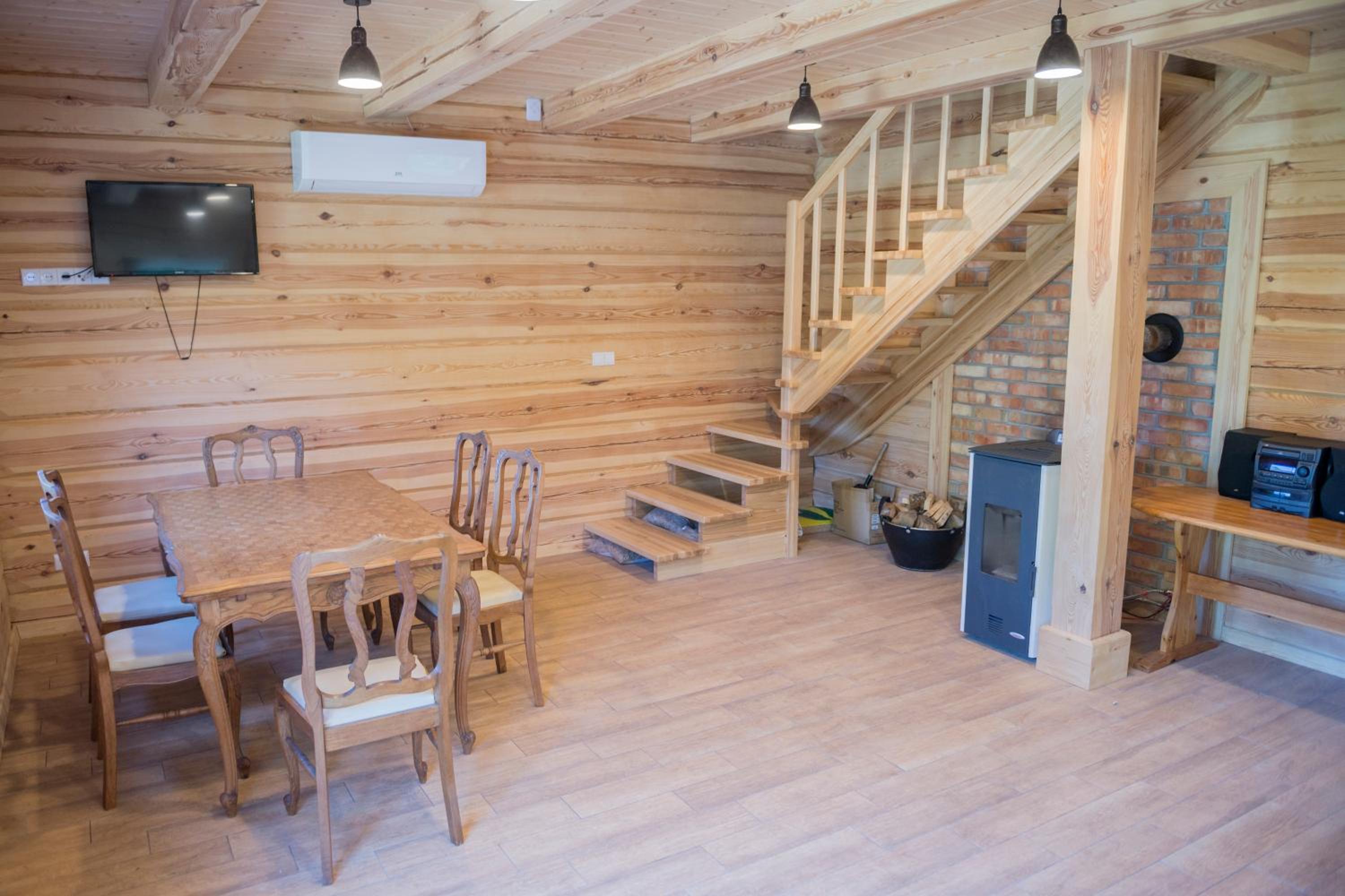 Two-Bedroom House - Photo 13