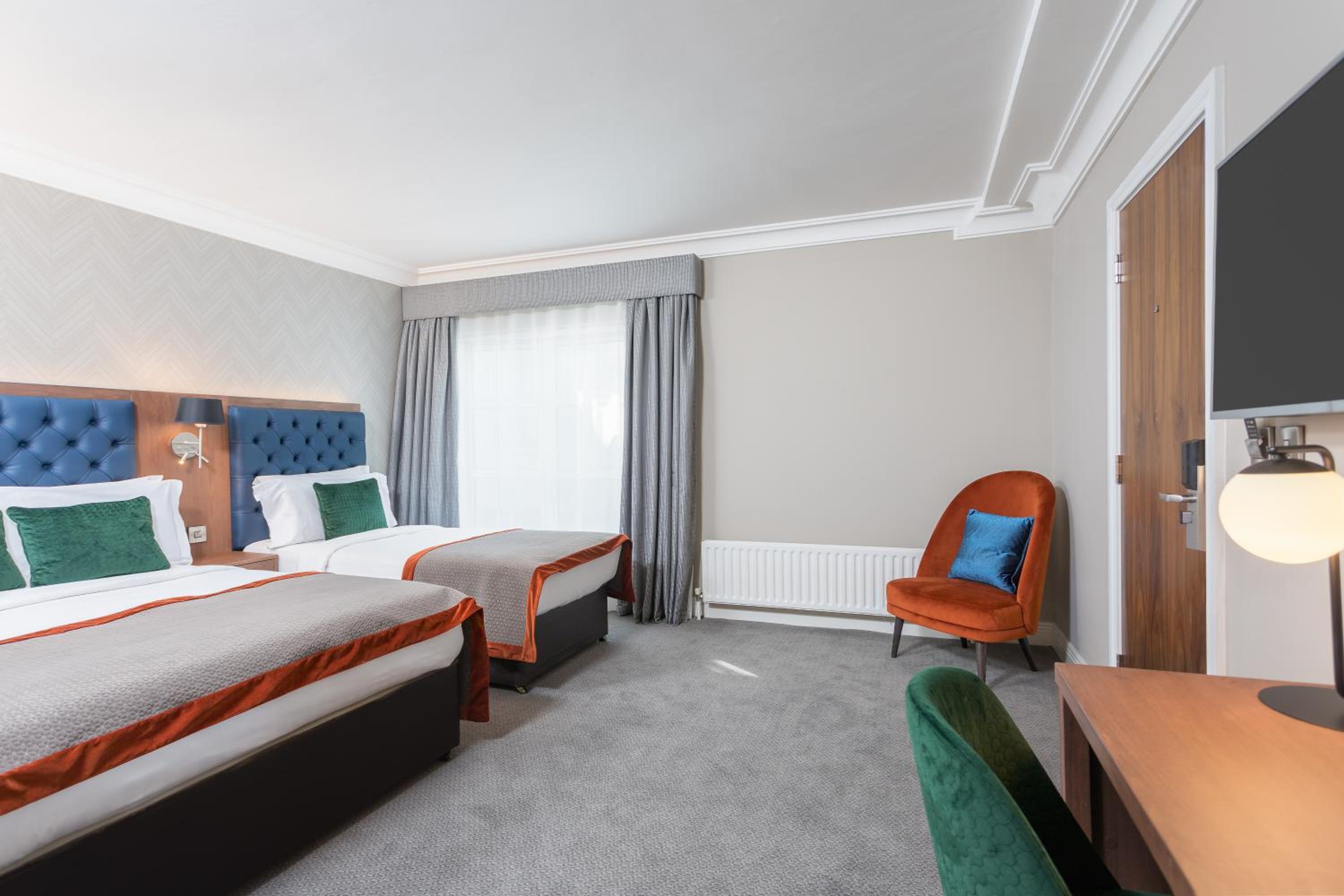 Deluxe Triple Room