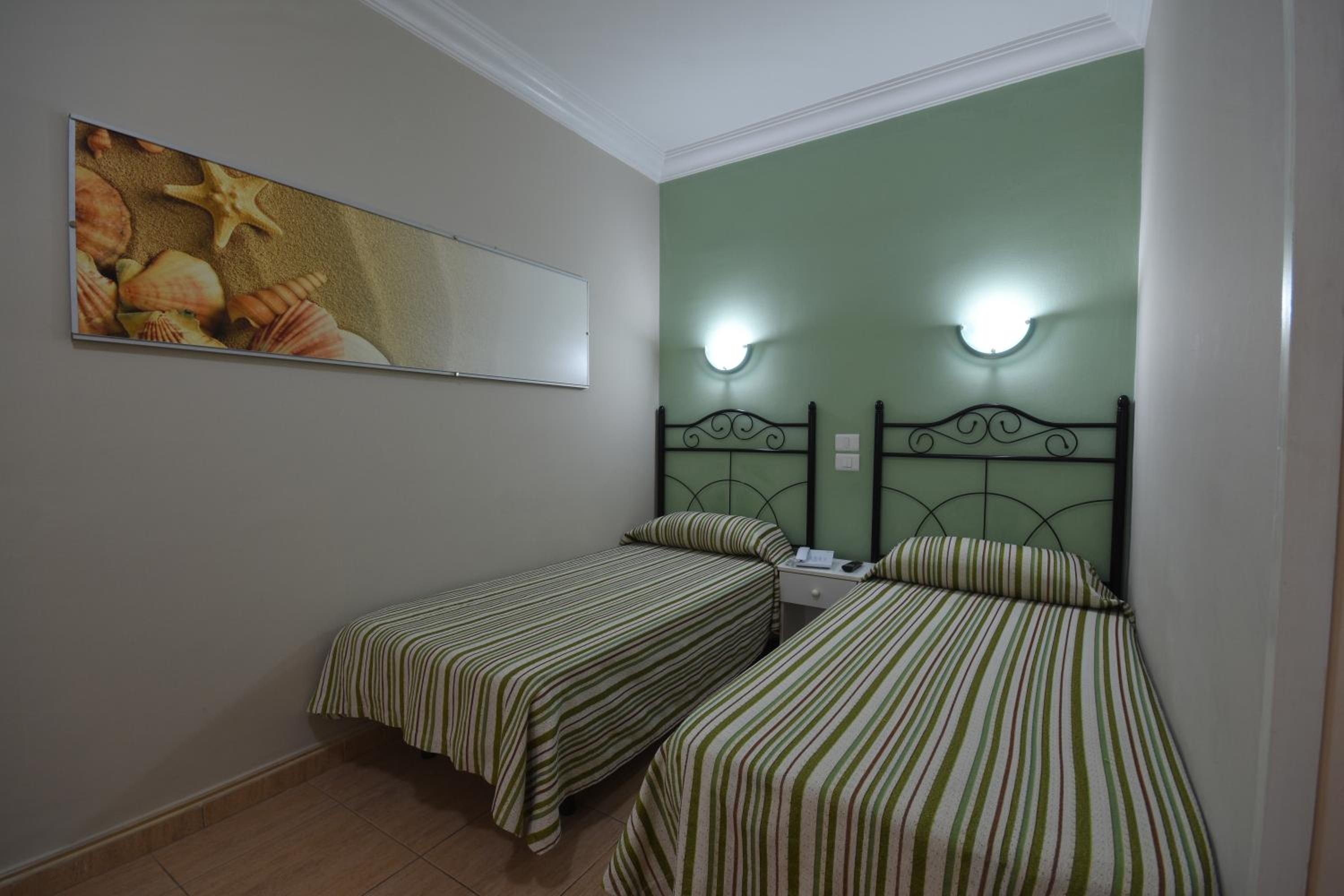 Triple Interior Studio - Photo 2