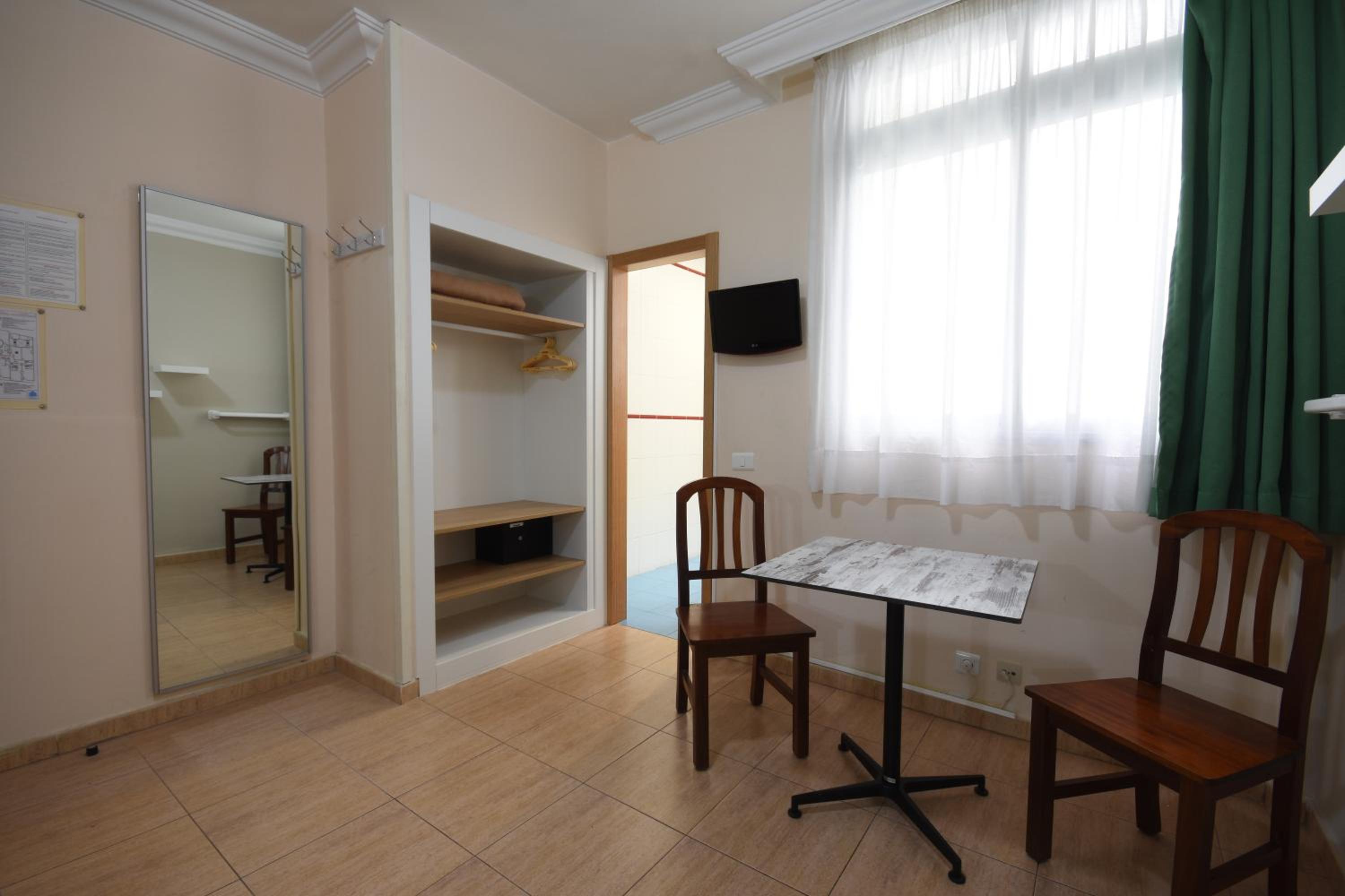 Interior Studio - Photo 4
