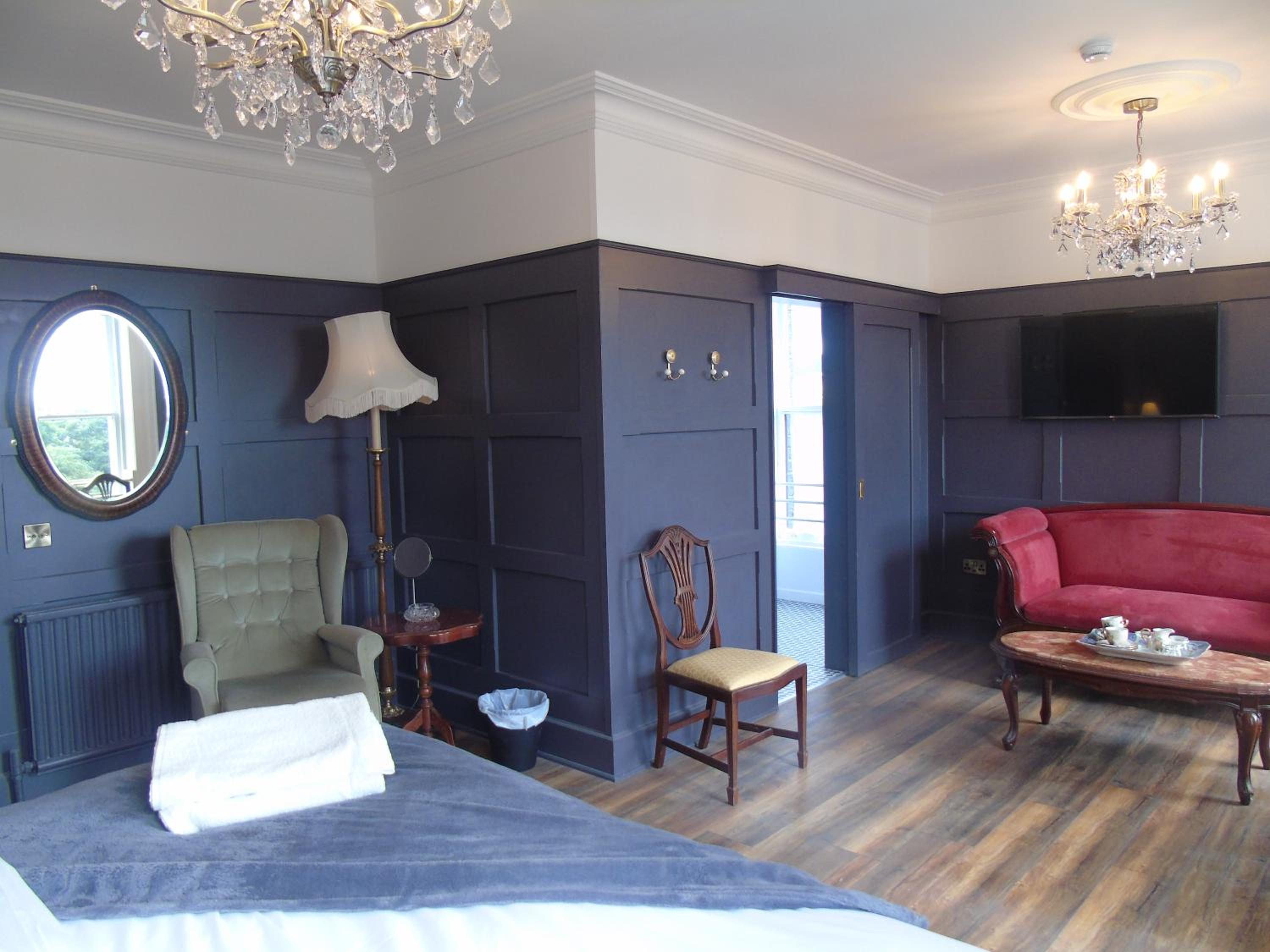 Superior King Room photo 3