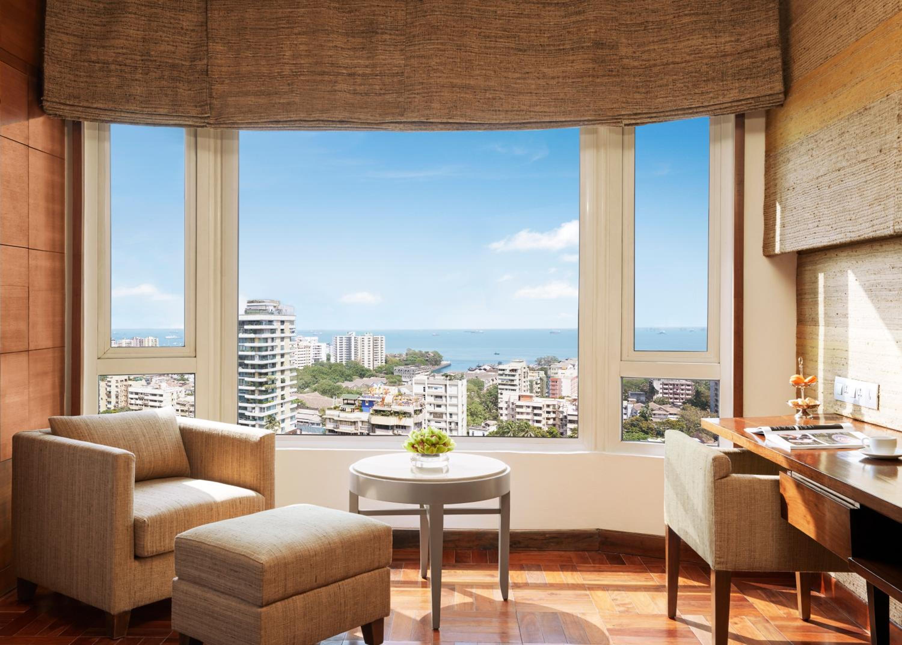 Deluxe Room Partial Sea View Twin Bed