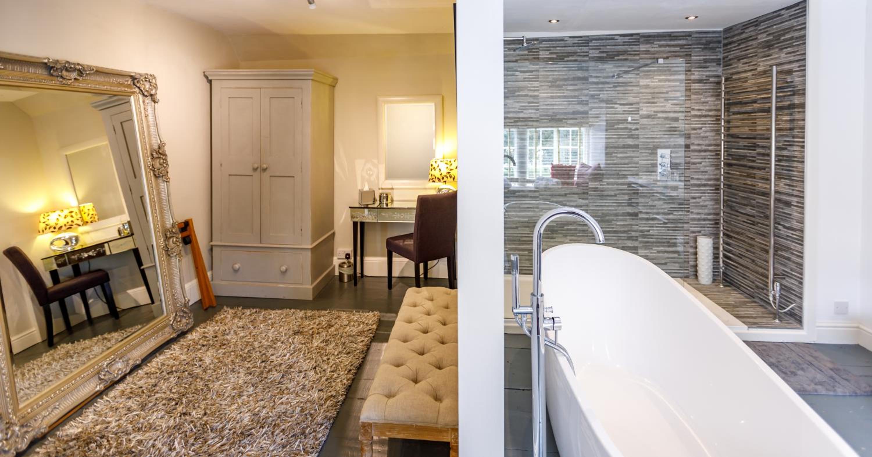 Superior Double or Twin Room with Garden View photo 3