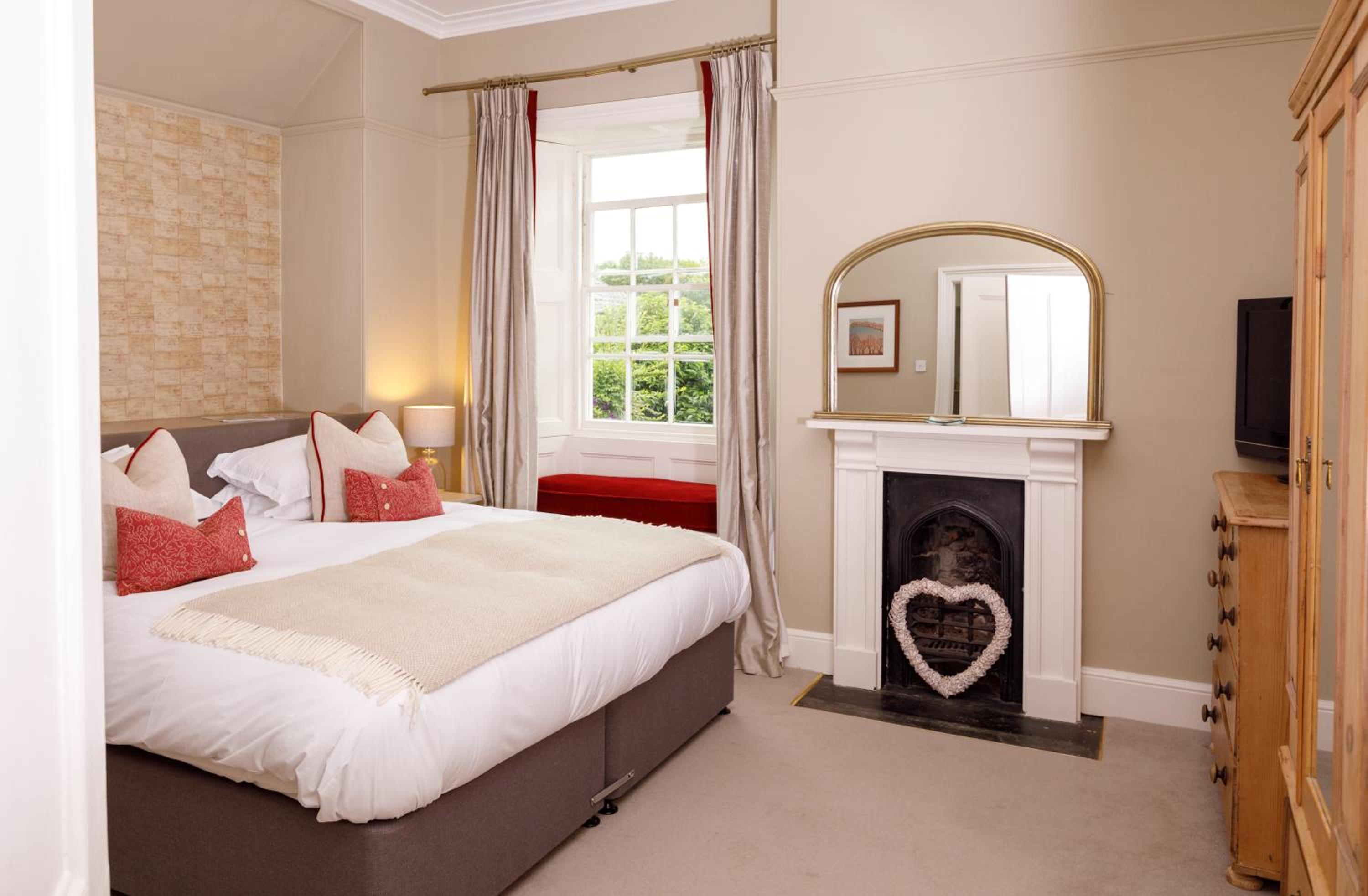 Superior Double or Twin Room with Garden View