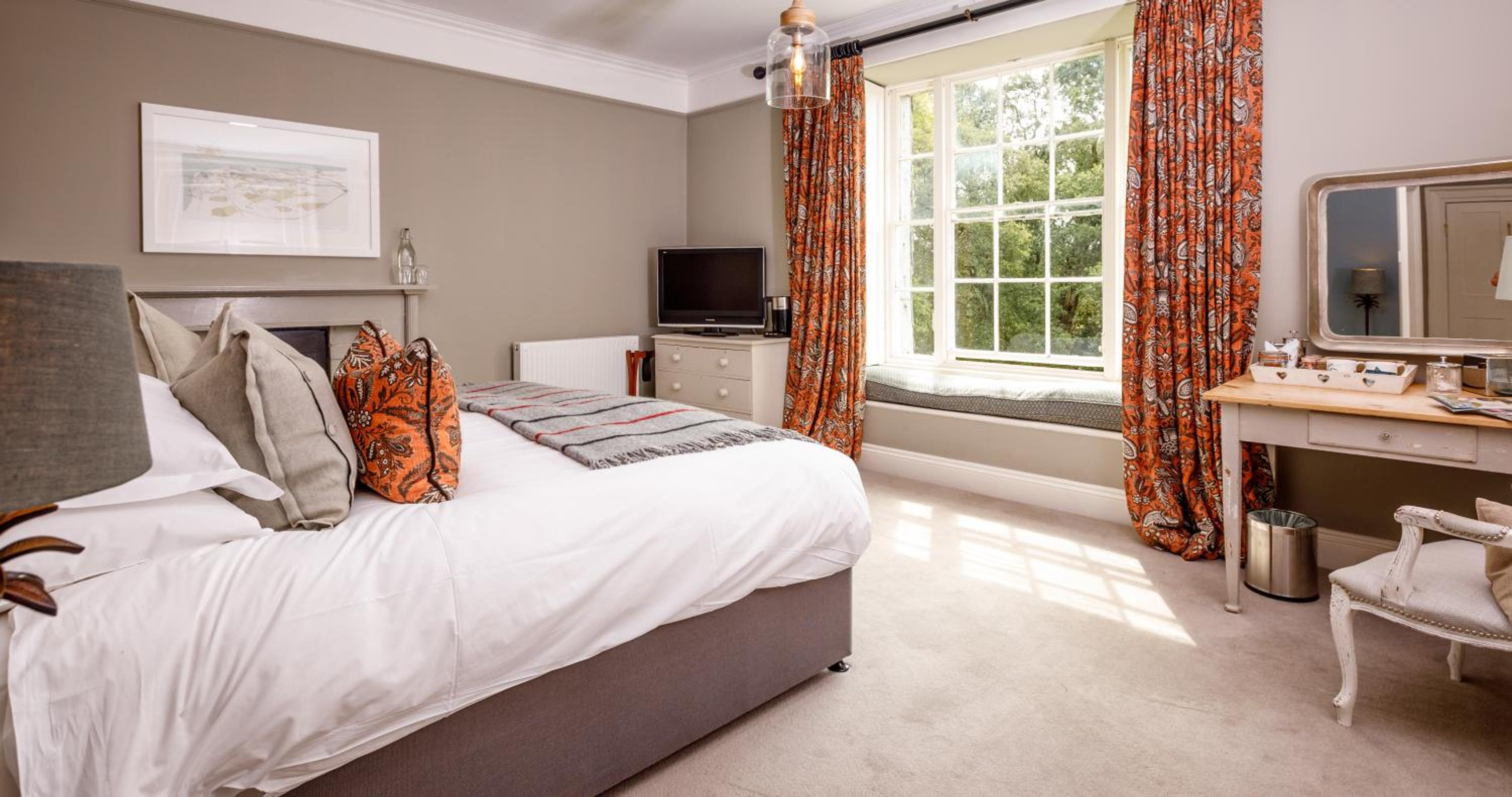Superior Double or Twin Room with Garden View