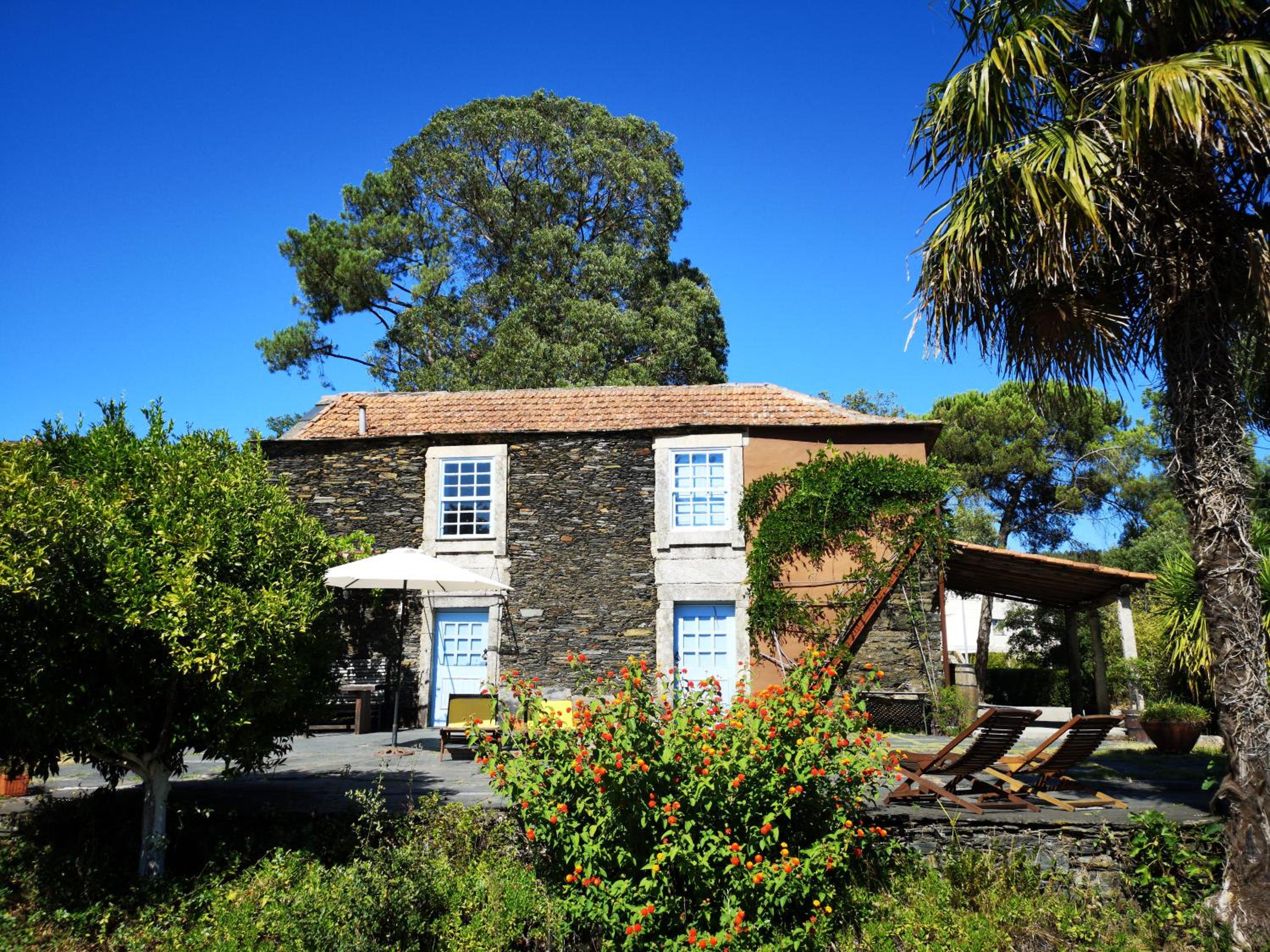 Villa photo 3