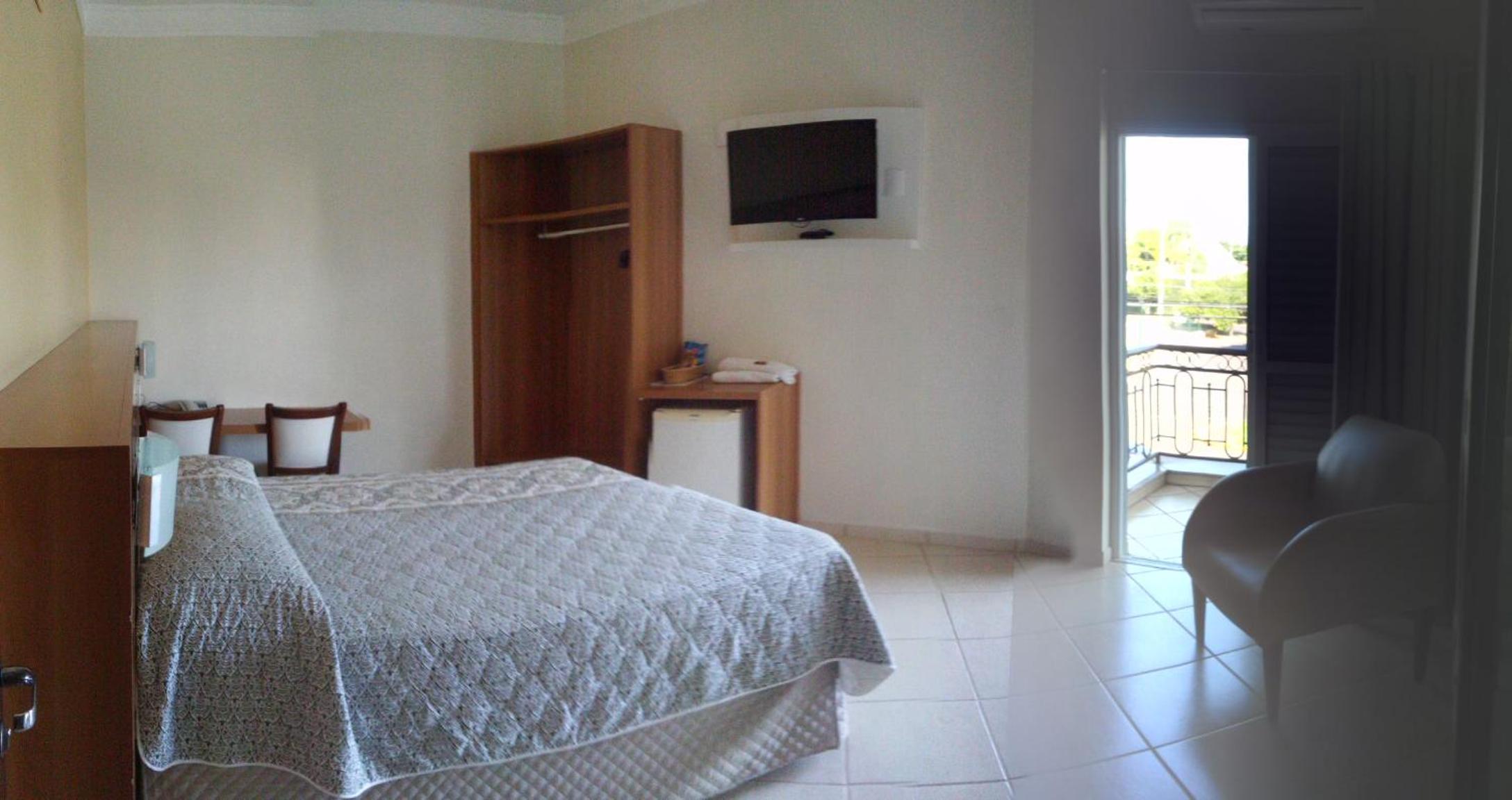 Double Room with Patio photo 2