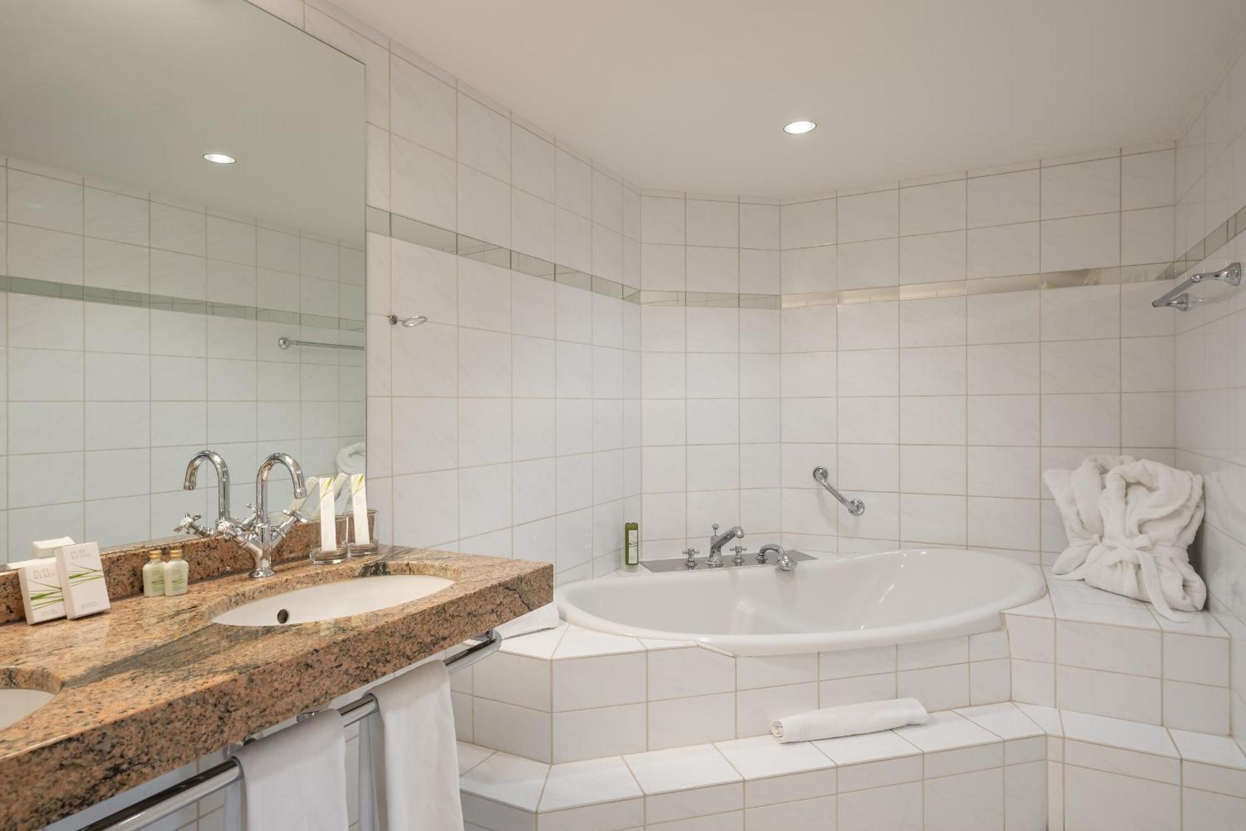 Junior Suite - Photo 2