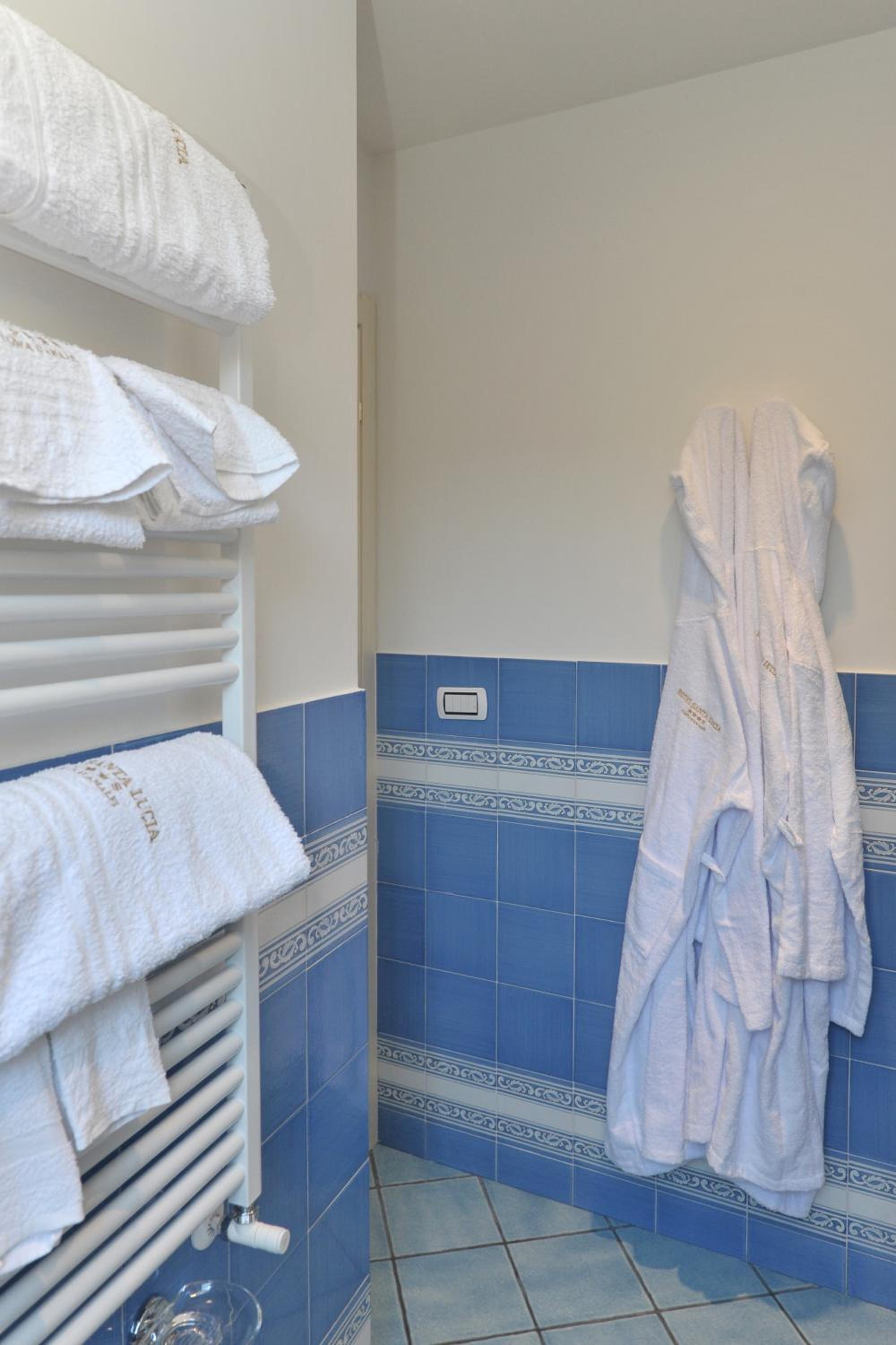 Junior Suite - Photo 9