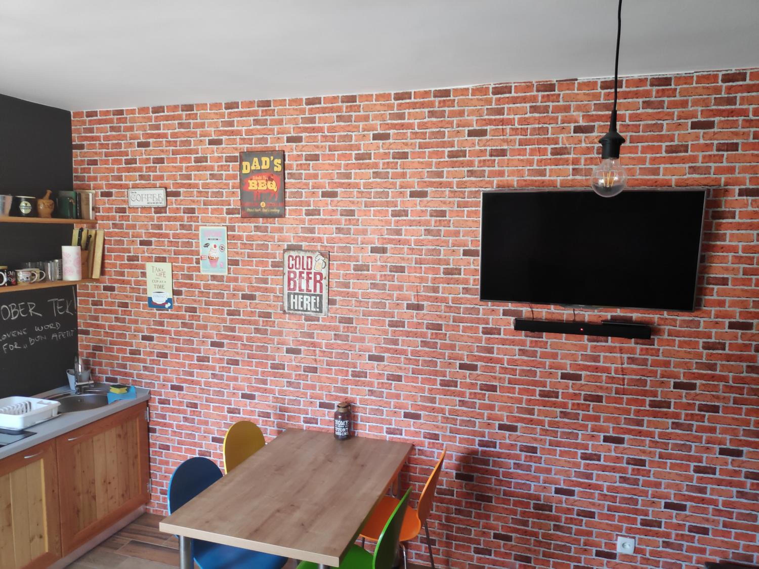 Apartment with Terrace - Photo 16