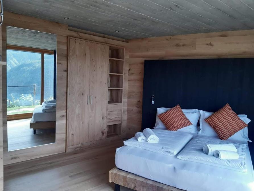 Suite with Mountain View - Photo 5