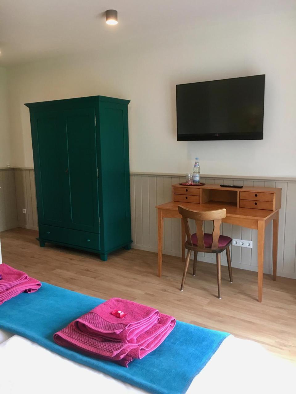 Double Room - Disability Access - Photo 4